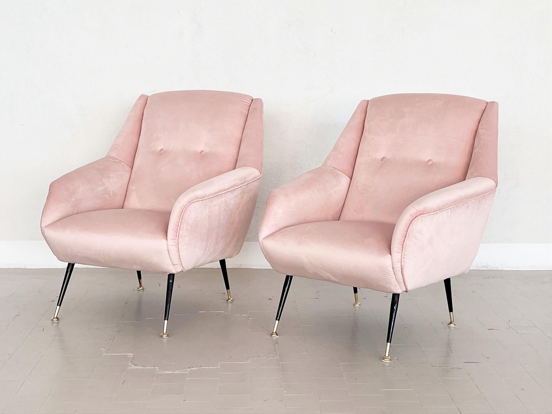 Mid-20th Century Italian Midcentury Armchairs in Soft Pink Velvet and Brass Tips, 1950s For Sale