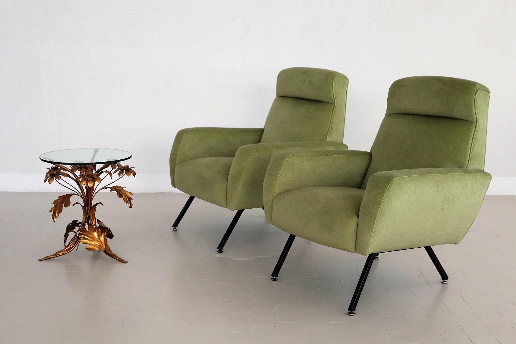 Mid-Century Modern Italian Midcentury Armchairs Re-Upholstered in Green Velvet, 1960s For Sale