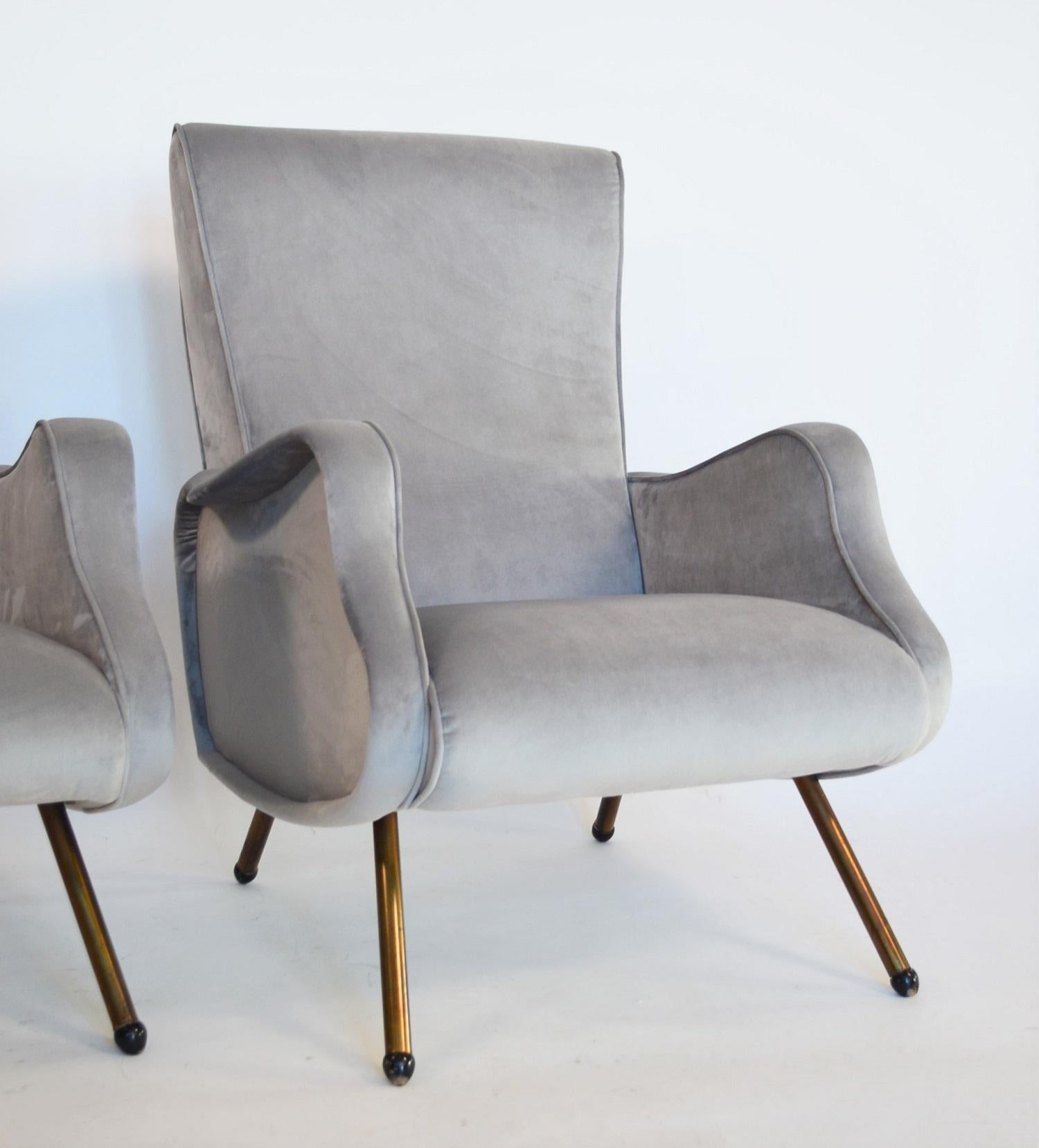 Italian Midcentury Armchairs Restored and Reupholstered in Grey Velvet, 1950s 2