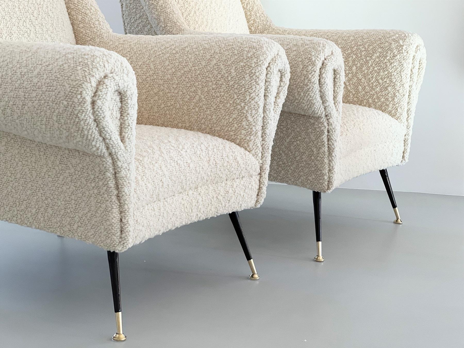 Italian Midcentury Armchairs with new Bouclé Upholstery and Brass Feet, 1970s 9