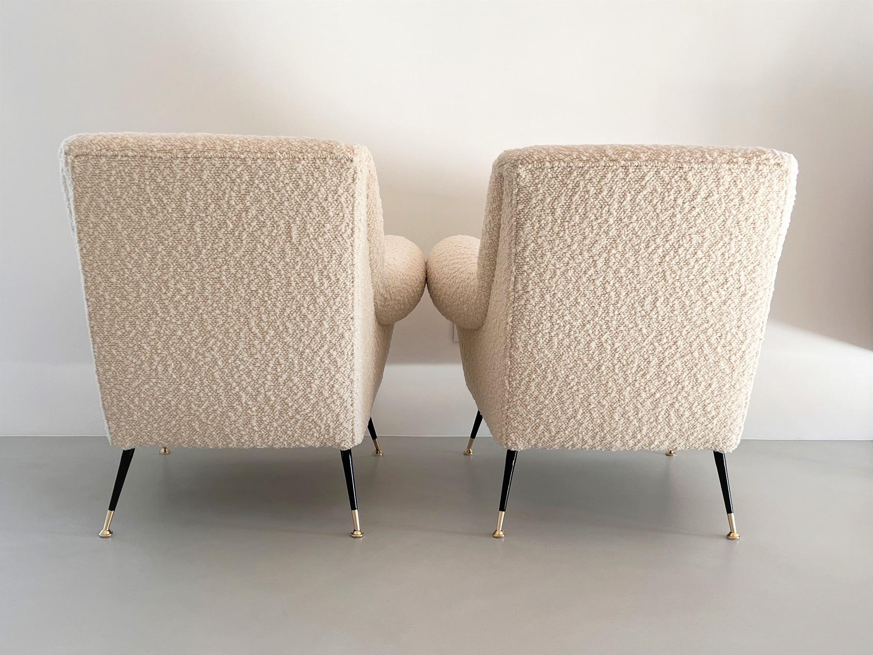 Italian Midcentury Armchairs with new Bouclé Upholstery and Brass Feet, 1970s 2