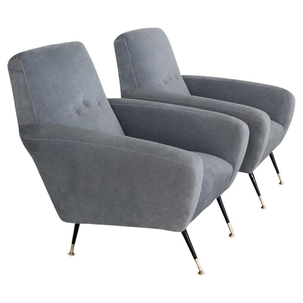 Fauteuils italiens Midcentury avec ressorts en velours bleu gris neuf