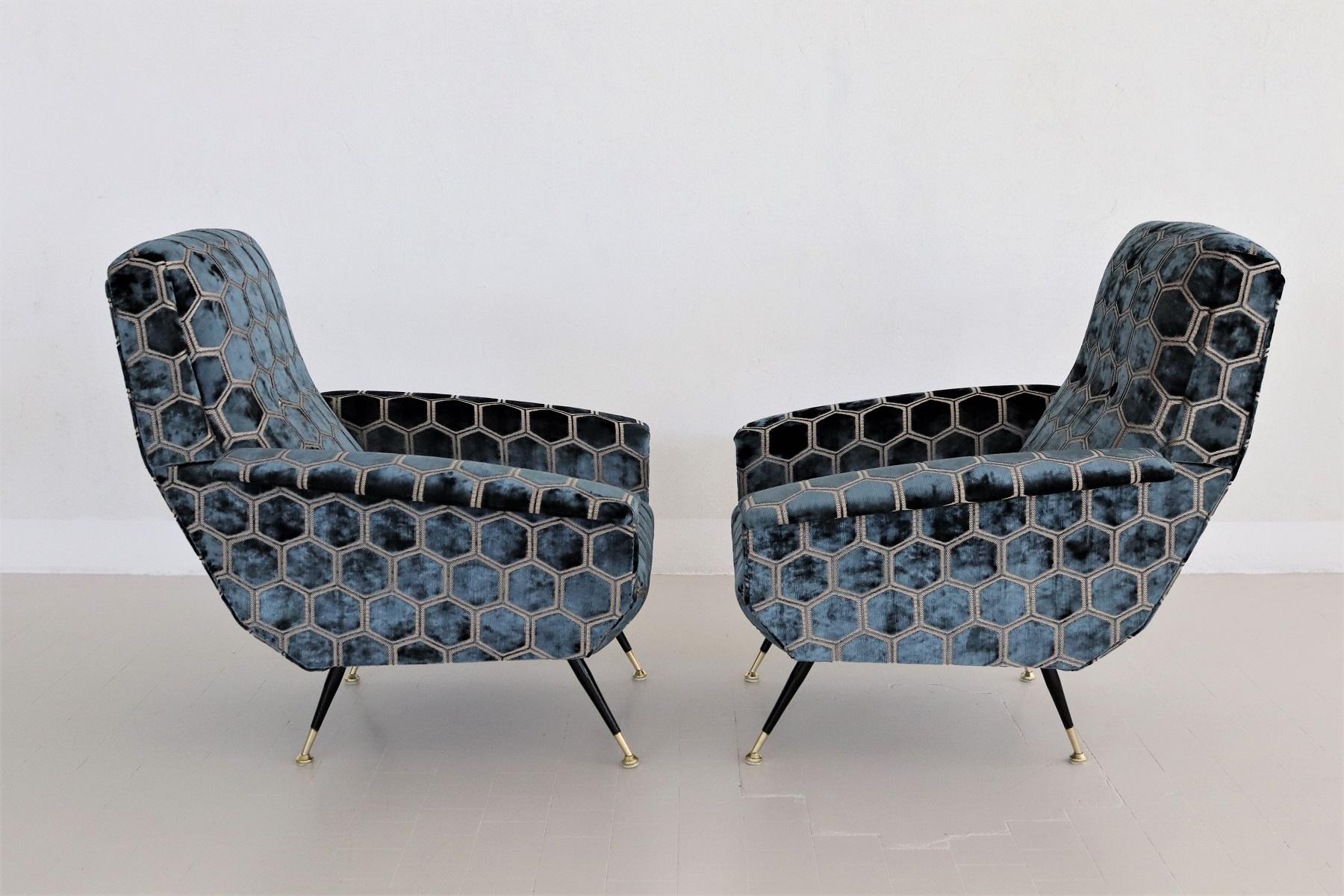 Italian Midcentury Armchairs with Springs in Designers Guild Velvet, 1950s In Excellent Condition In Morazzone, Varese