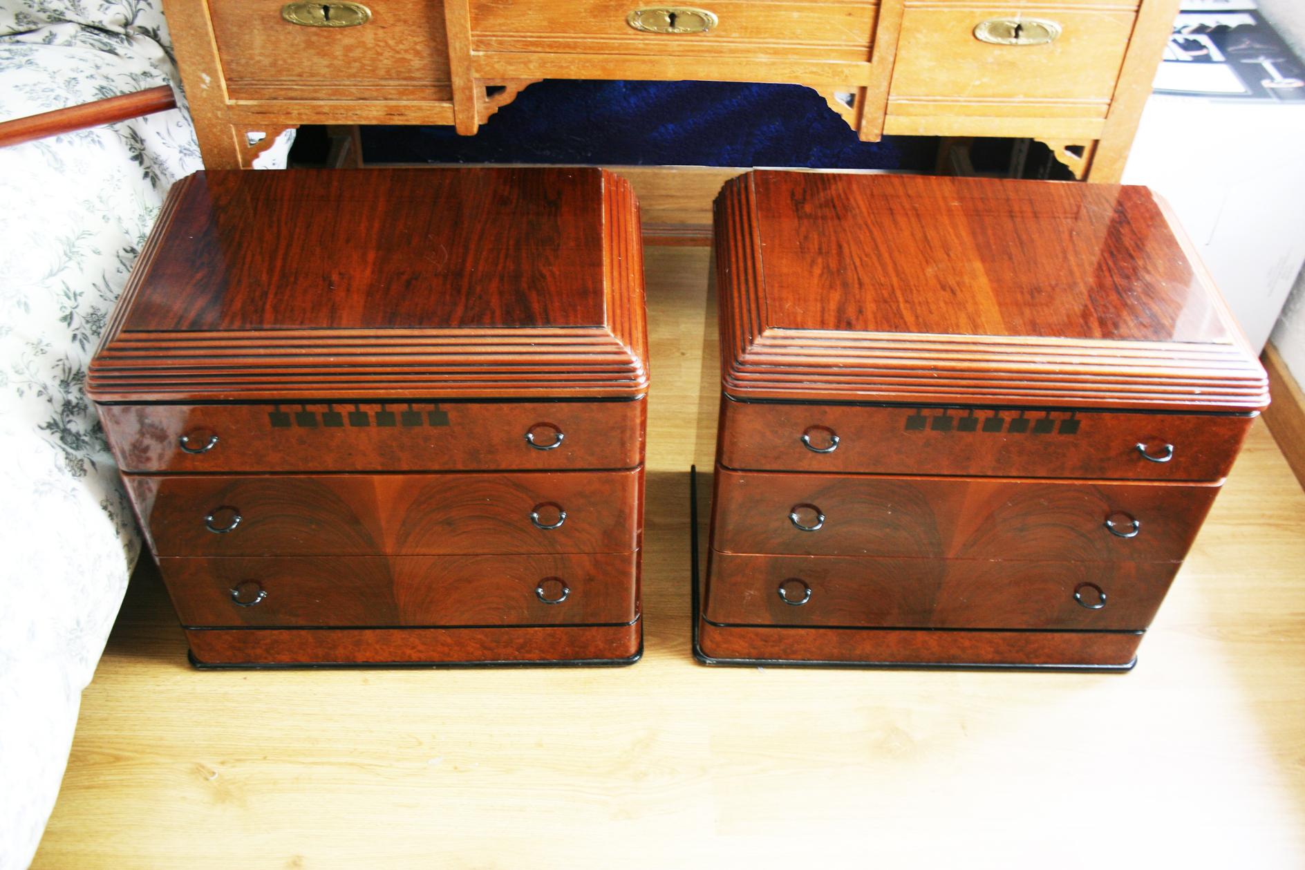  Art Deco Pair of Nightstands or Bedside Tables.Italy 1