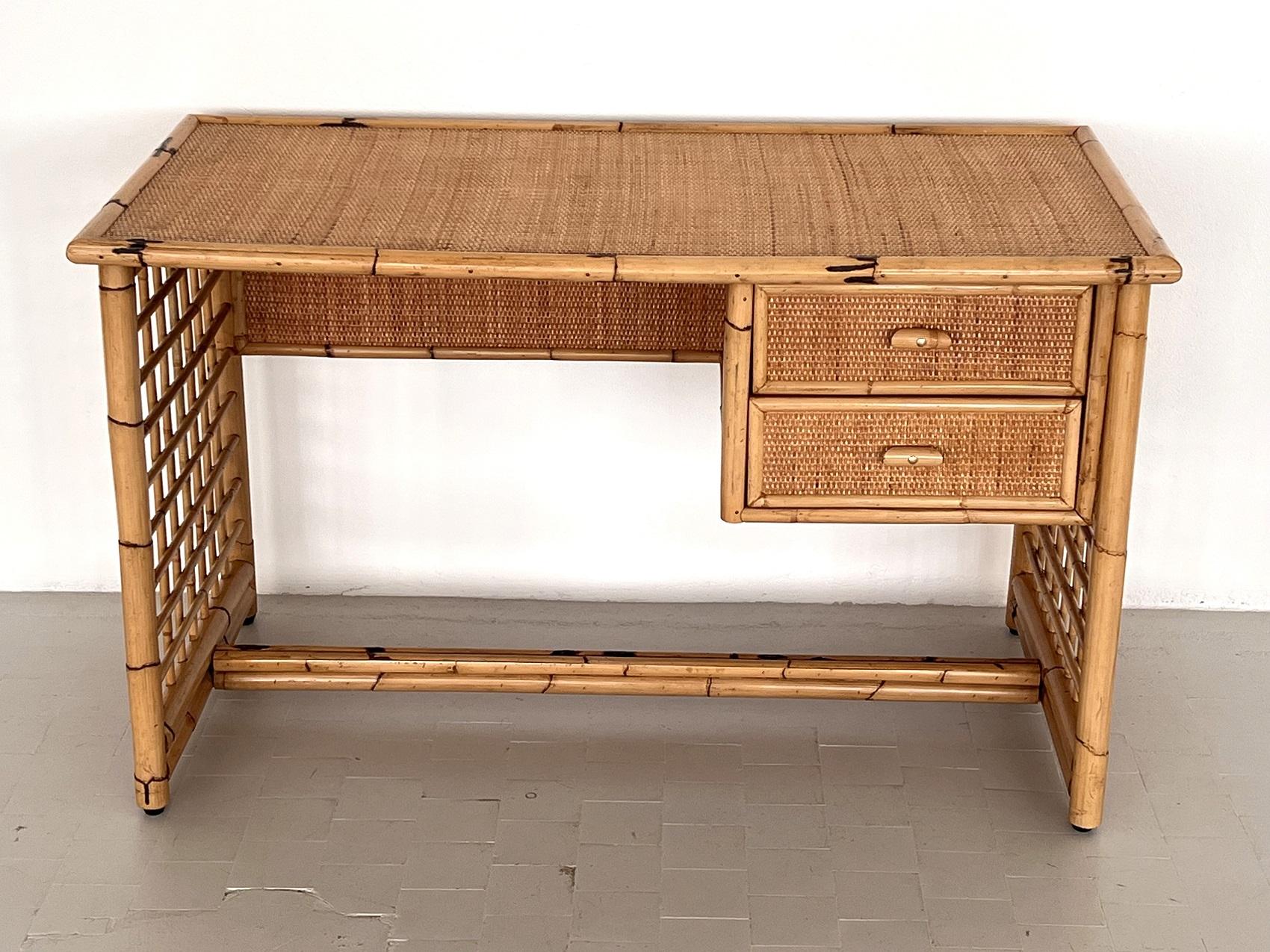 Hand-Crafted Italian Midcentury Bamboo and Rattan Desk or Vanity with two Drawers, 1970s For Sale