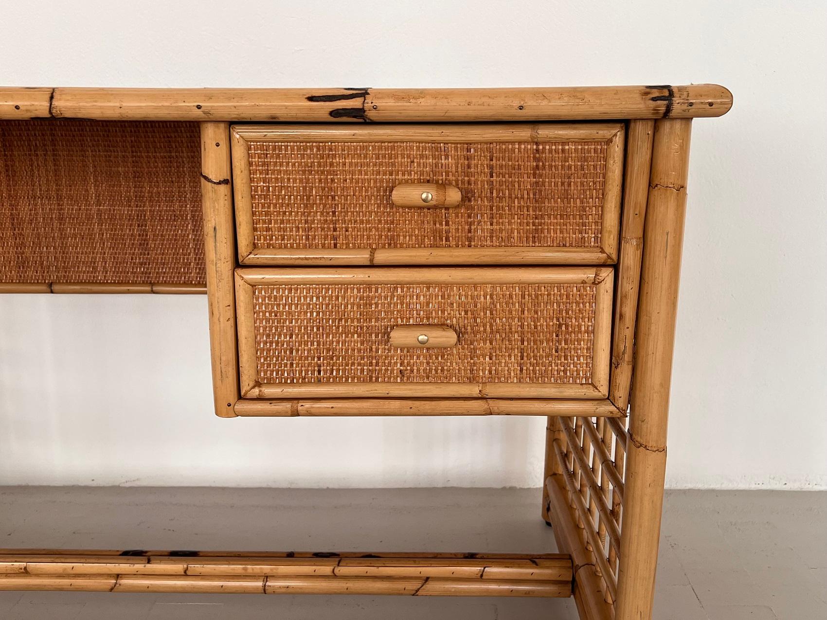 Italian Midcentury Bamboo and Rattan Desk or Vanity with two Drawers, 1970s For Sale 2