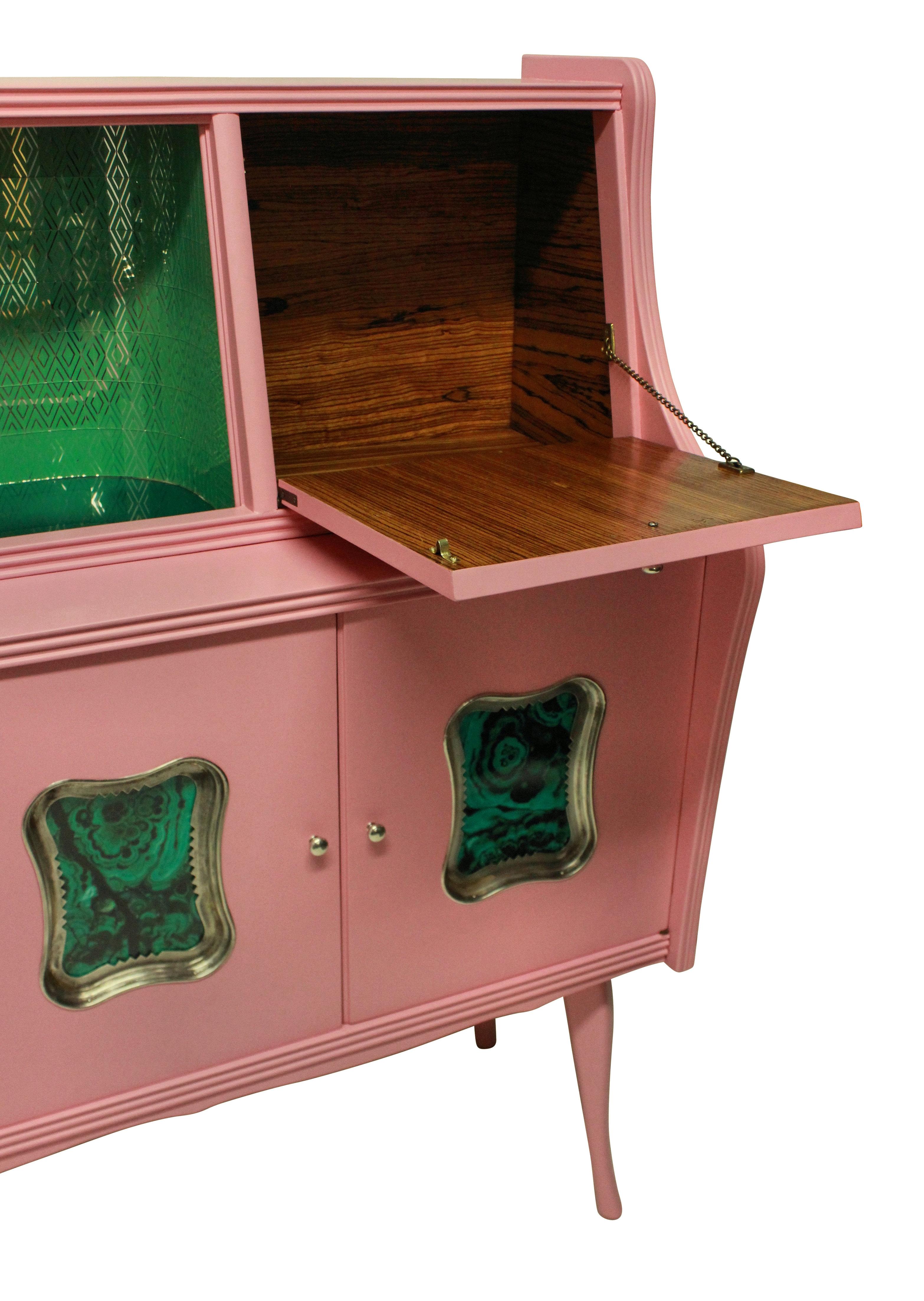 Italian Midcentury Bar Cabinet in Pink Lacquer with Malachite Panels In Good Condition In London, GB