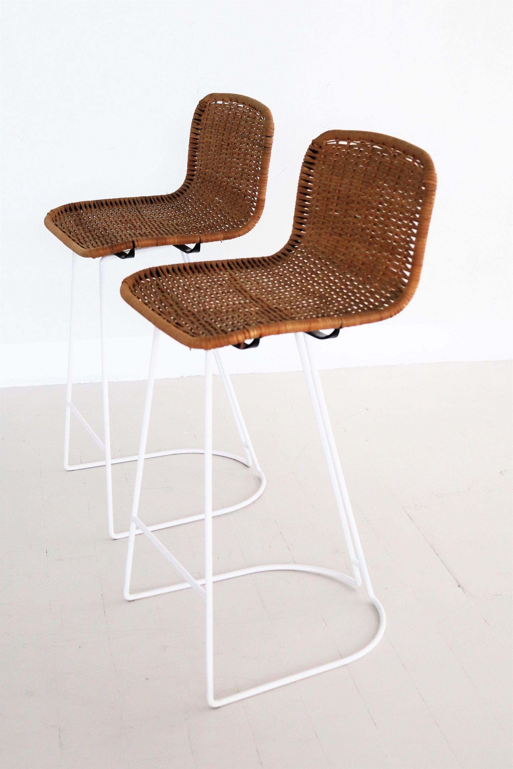 Late 20th Century Italian Midcentury Bar Stools in Wicker and Metal by Cidue, 1980s For Sale