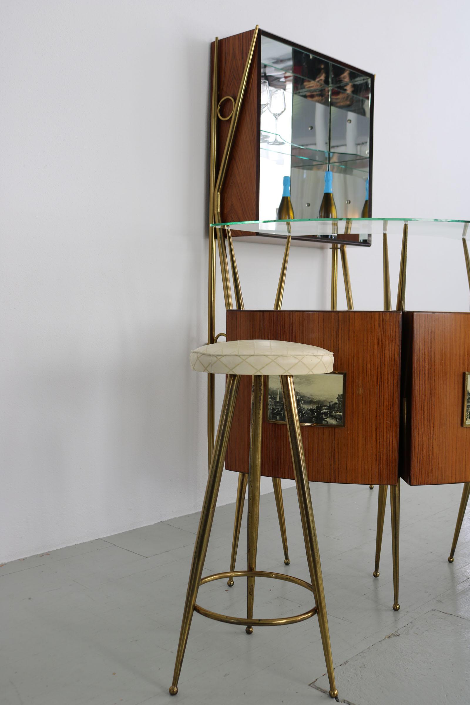 Italian Midcentury Bar with Bar Cabinet and Barstools For Sale 5