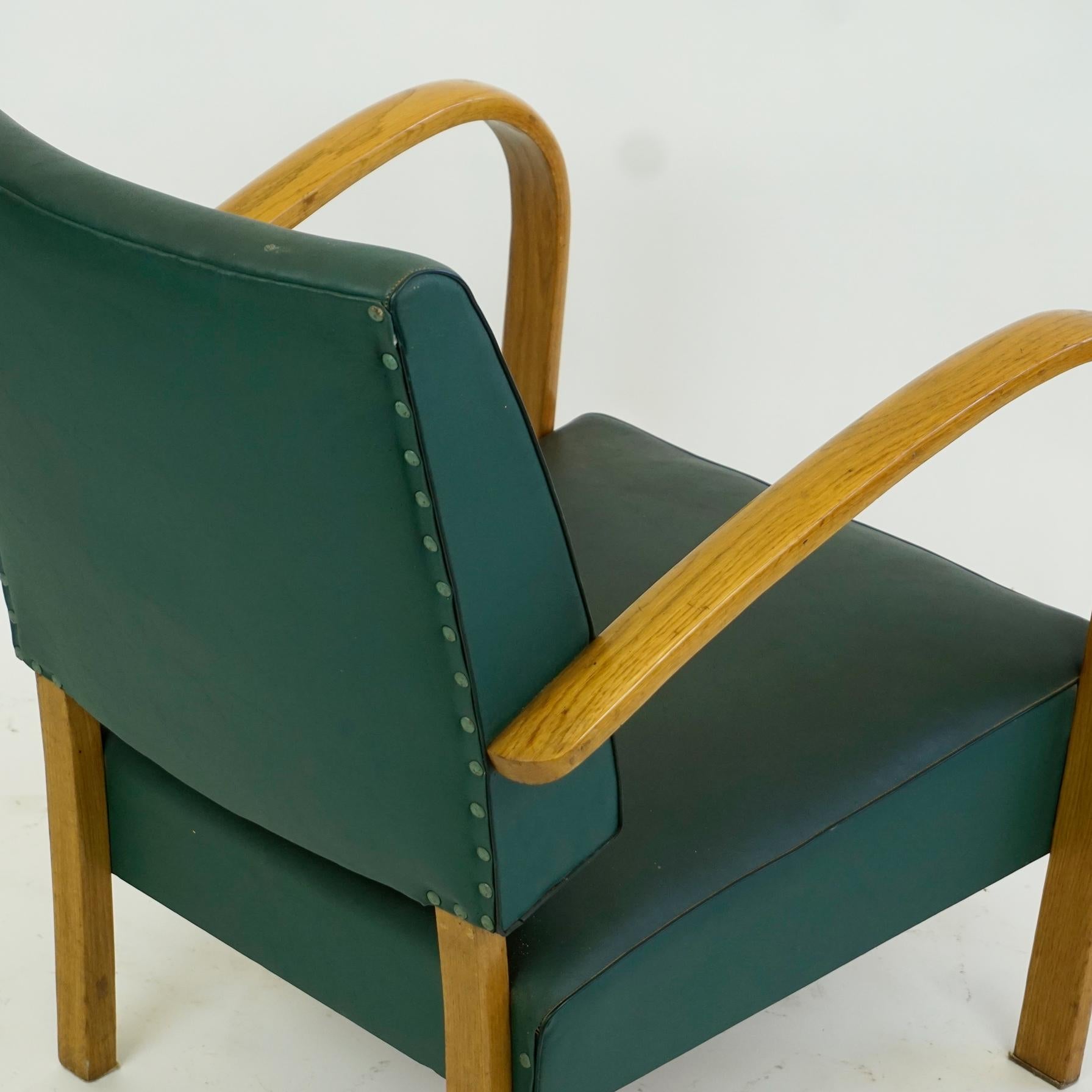 Italian Midcentury Beech Lounge Chair with Green Leatherette For Sale 4