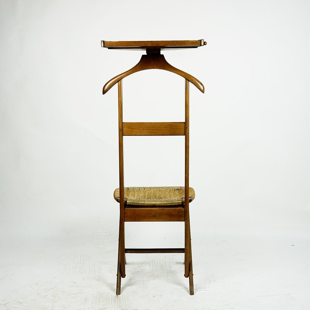 Rope Italian Midcentury Beech Valet chair by Ico and Luisa Parisi for Frat. Reguitti