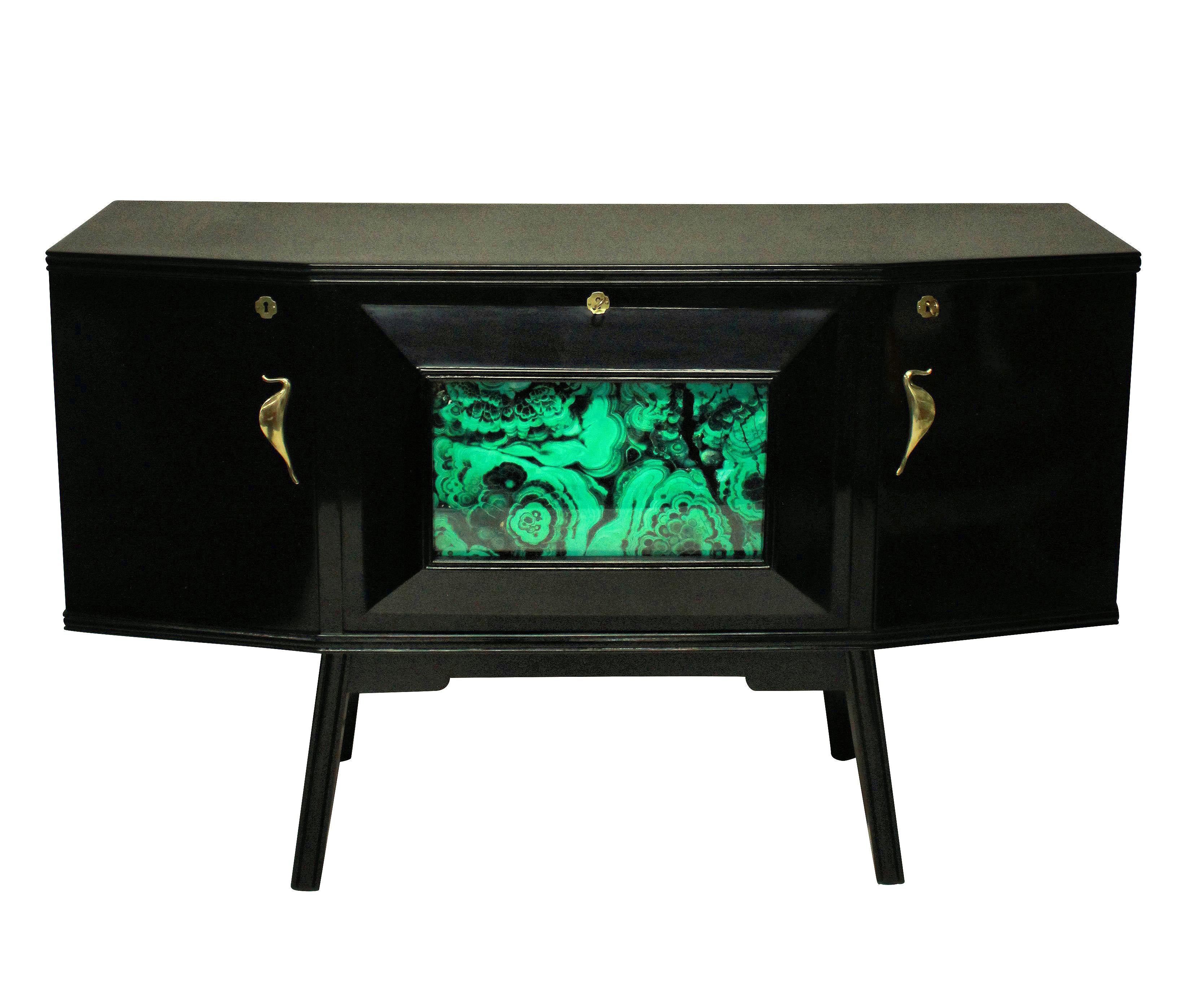 Italian Midcentury Black Lacquered Credenza with Bar In Good Condition In Kent, Dover