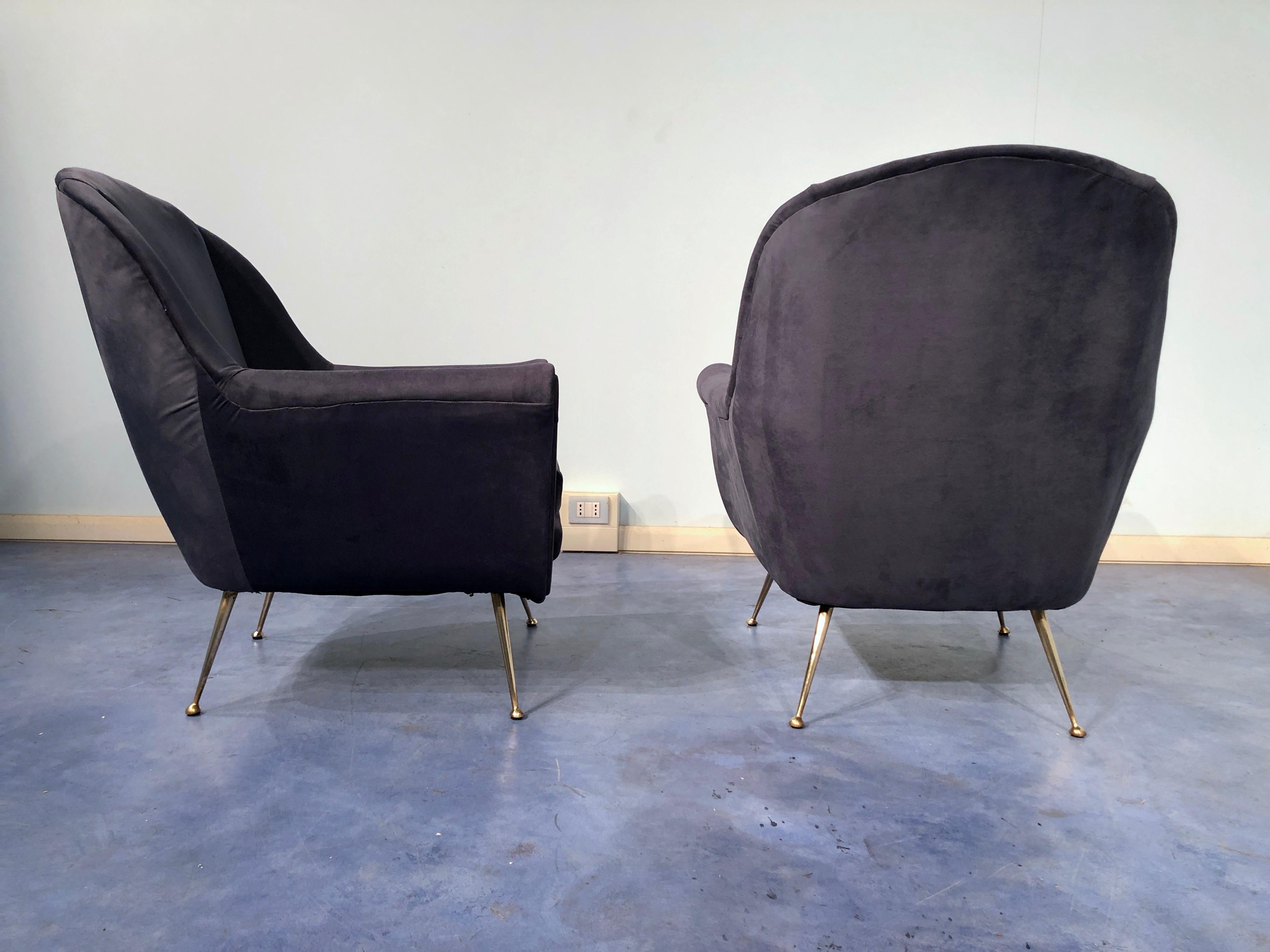 Mid-20th Century Pair of Italian Midcentury Midnight Blue Velvet Armchairs, Gio Ponti Style 1950s For Sale