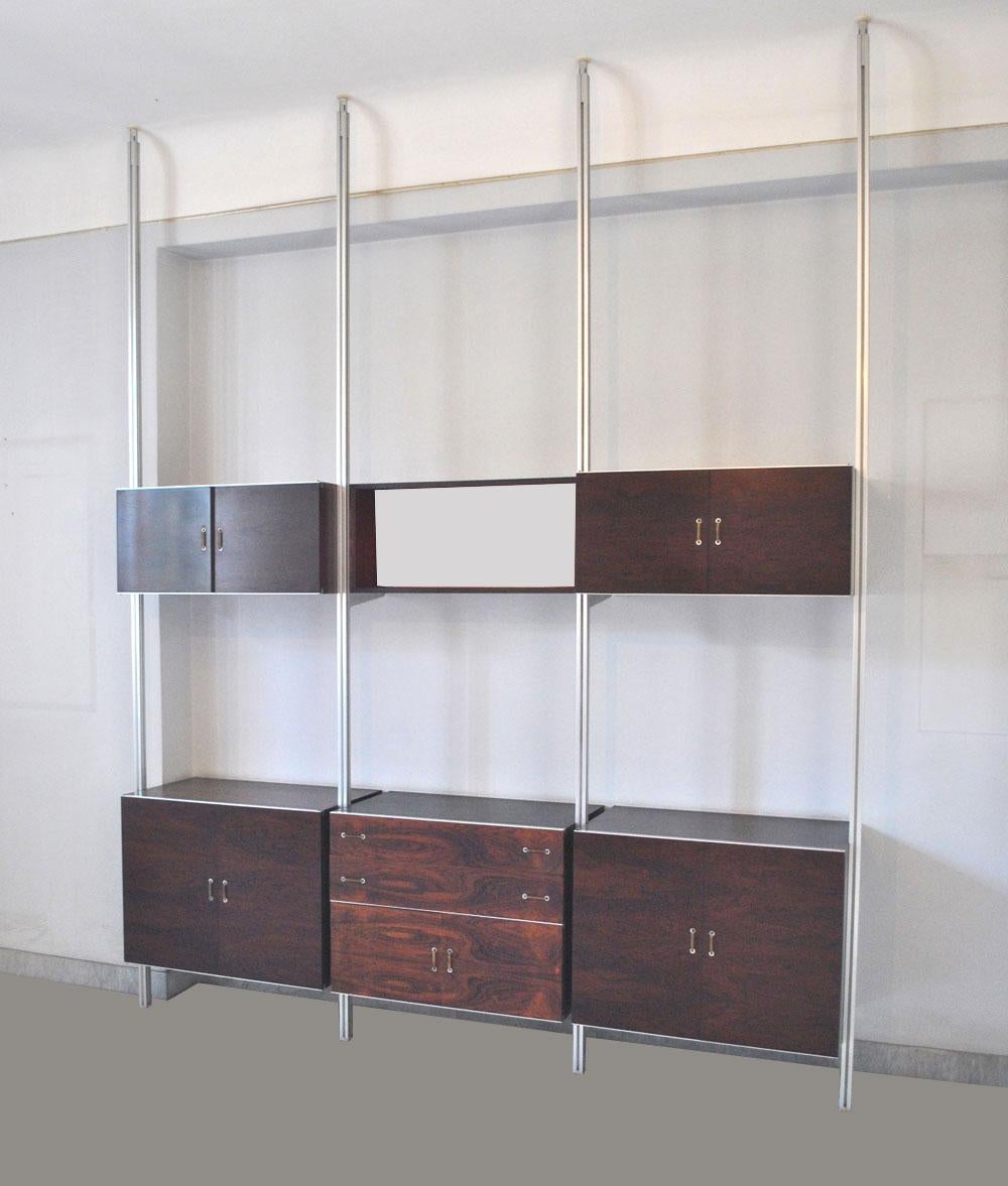 Italian Midcentury Bookcase in Wood and Aluminium Late 1960s in a Style of Tecno In Good Condition In bari, IT