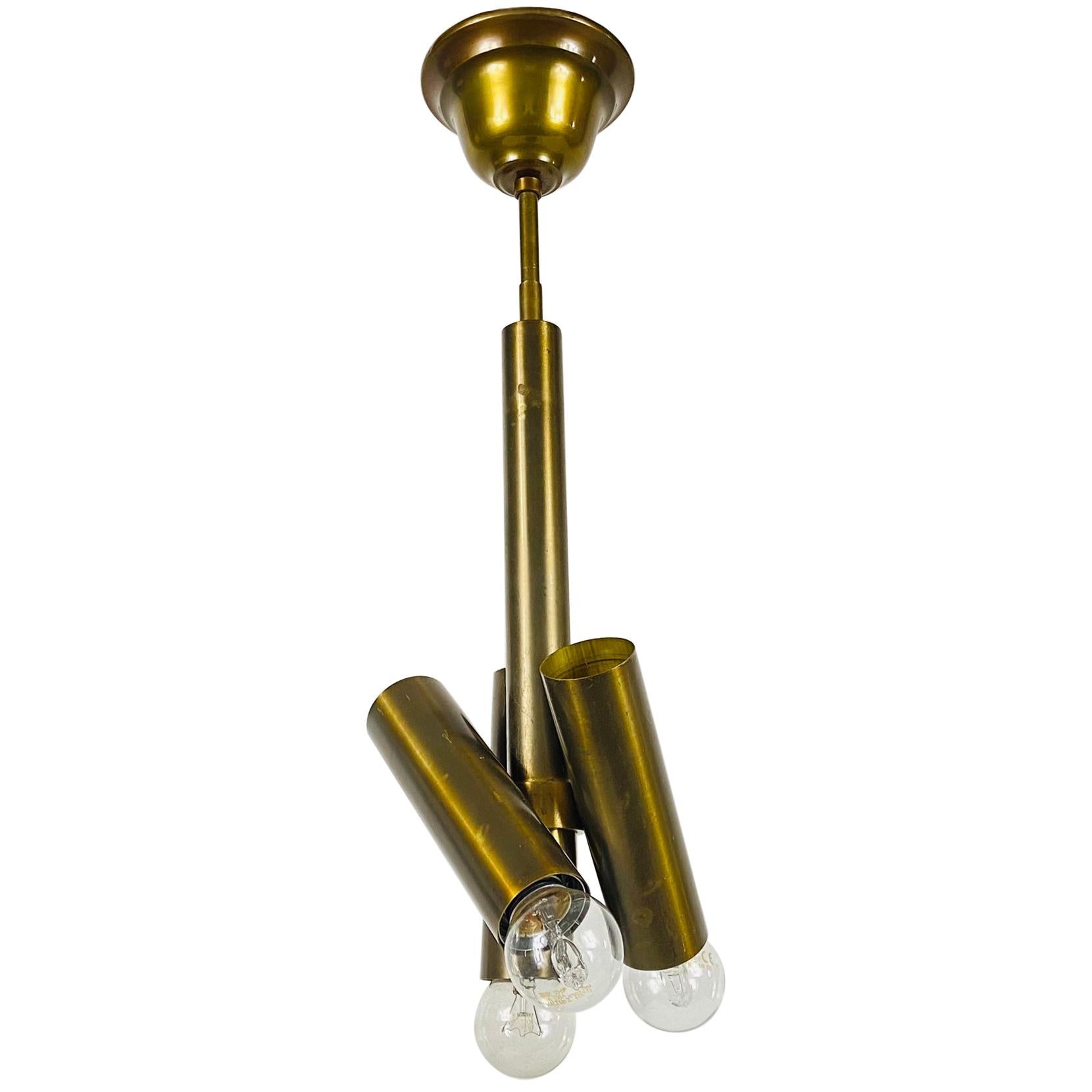 Italian Midcentury Brass 3-Arm Chandelier in the style of Stilnovo, Italy, 1950s For Sale