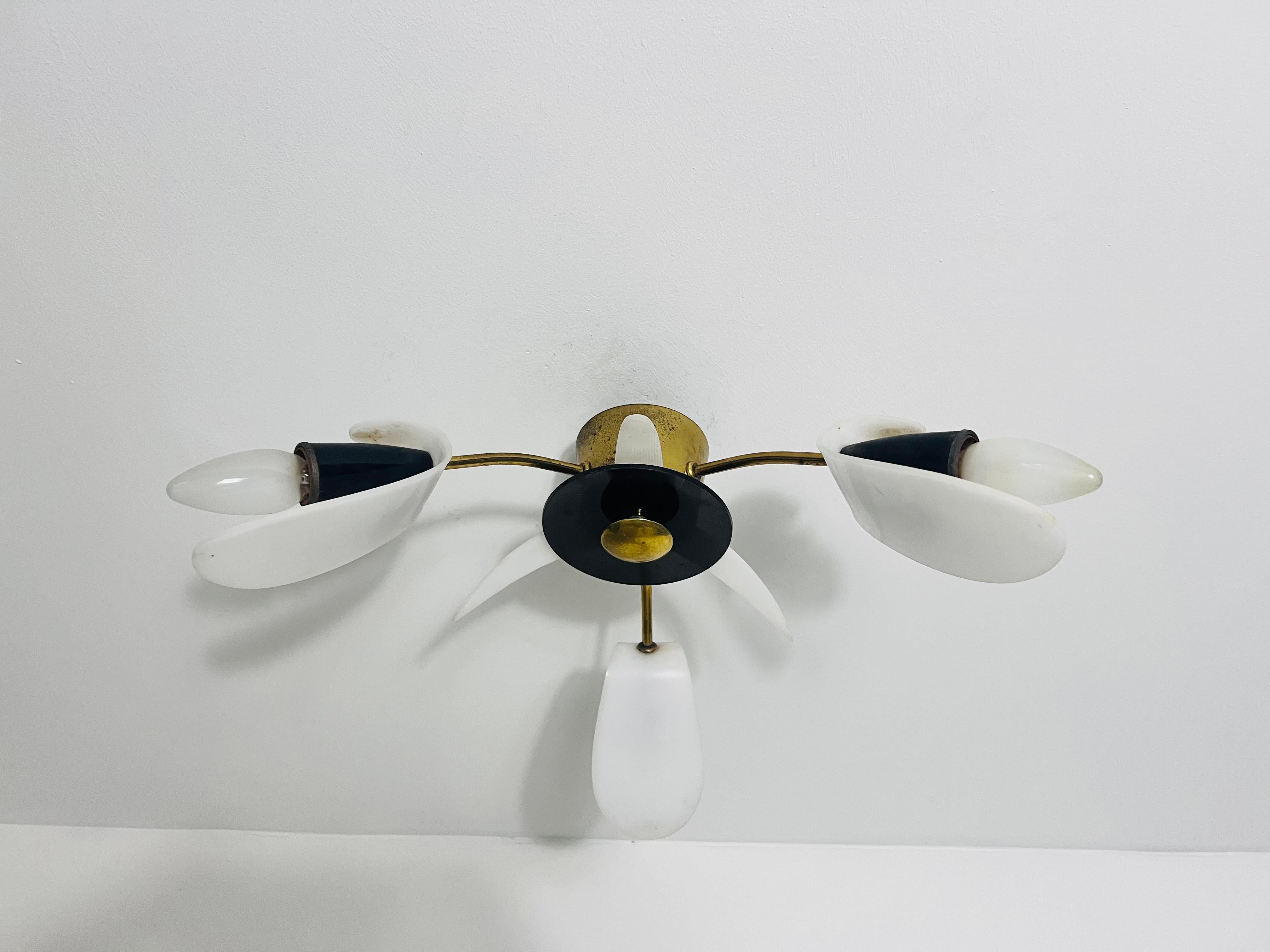 Mid-20th Century Italian Midcentury Brass 3-Arm Sputnik Chandelier, 1950s For Sale