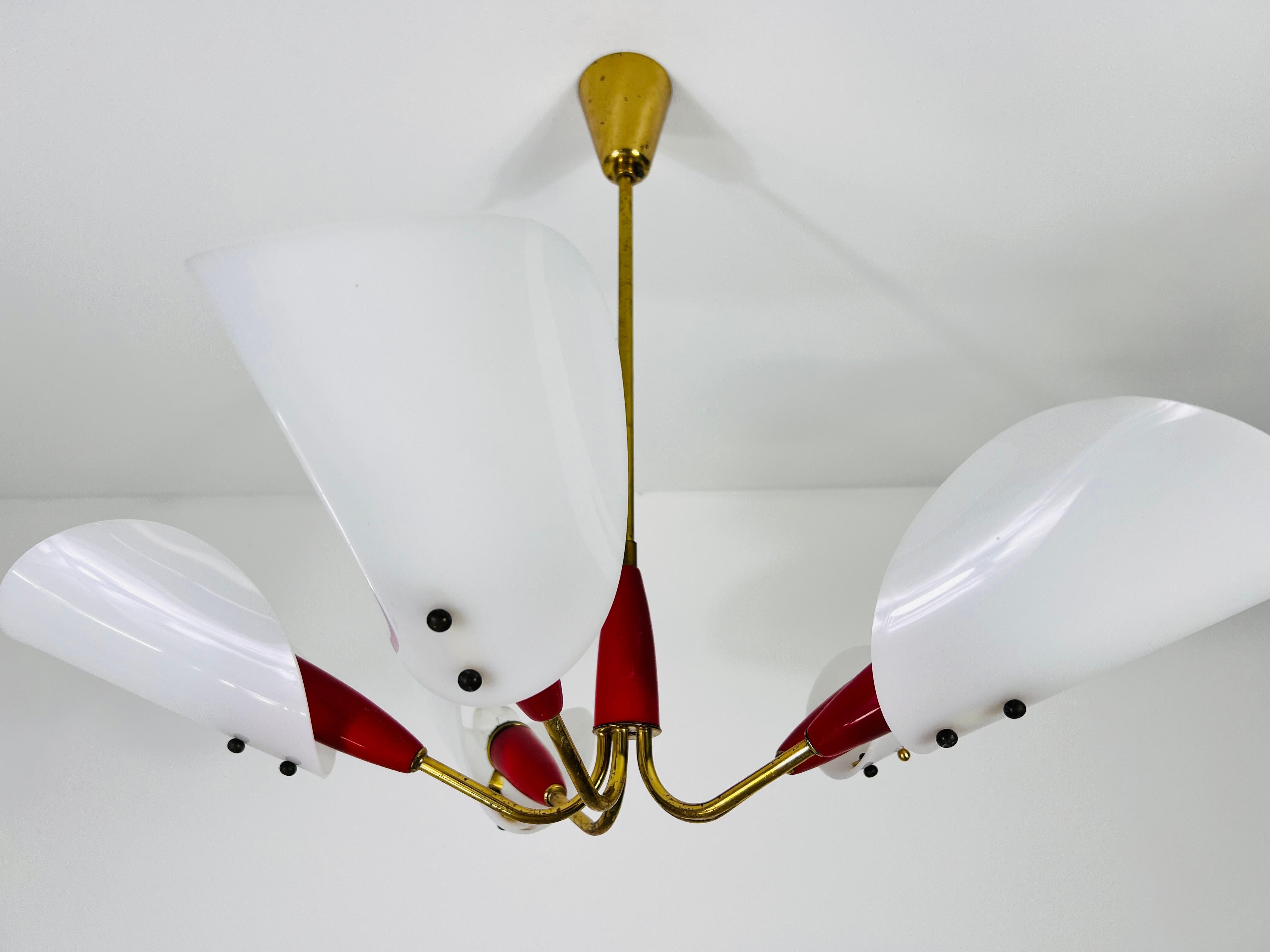 Italian Midcentury Brass 5-Arm Sputnik Chandelier, 1950s For Sale 5