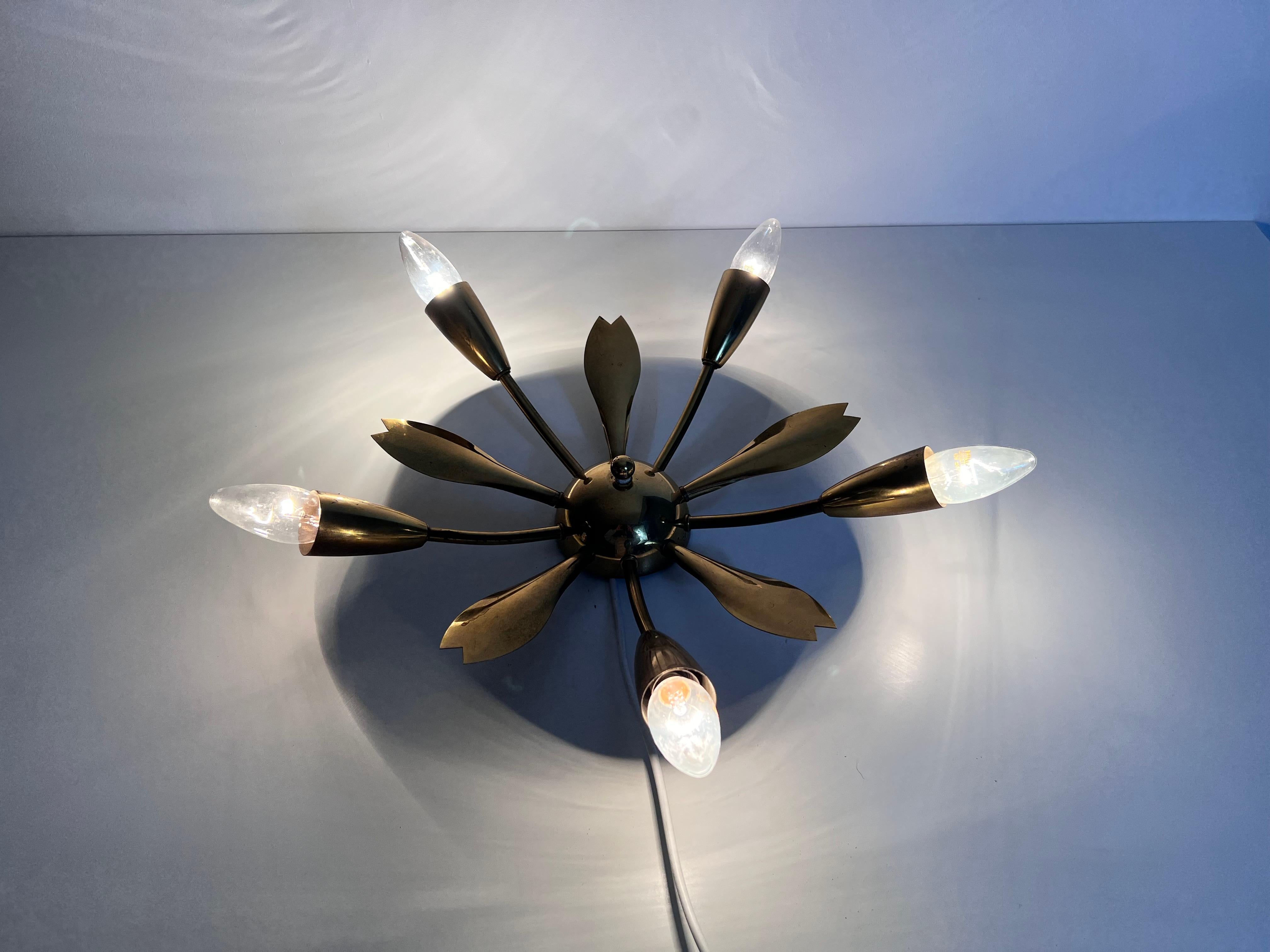 Italian Midcentury Brass 5-Arm Sputnik Chandelier, 1950s For Sale 5