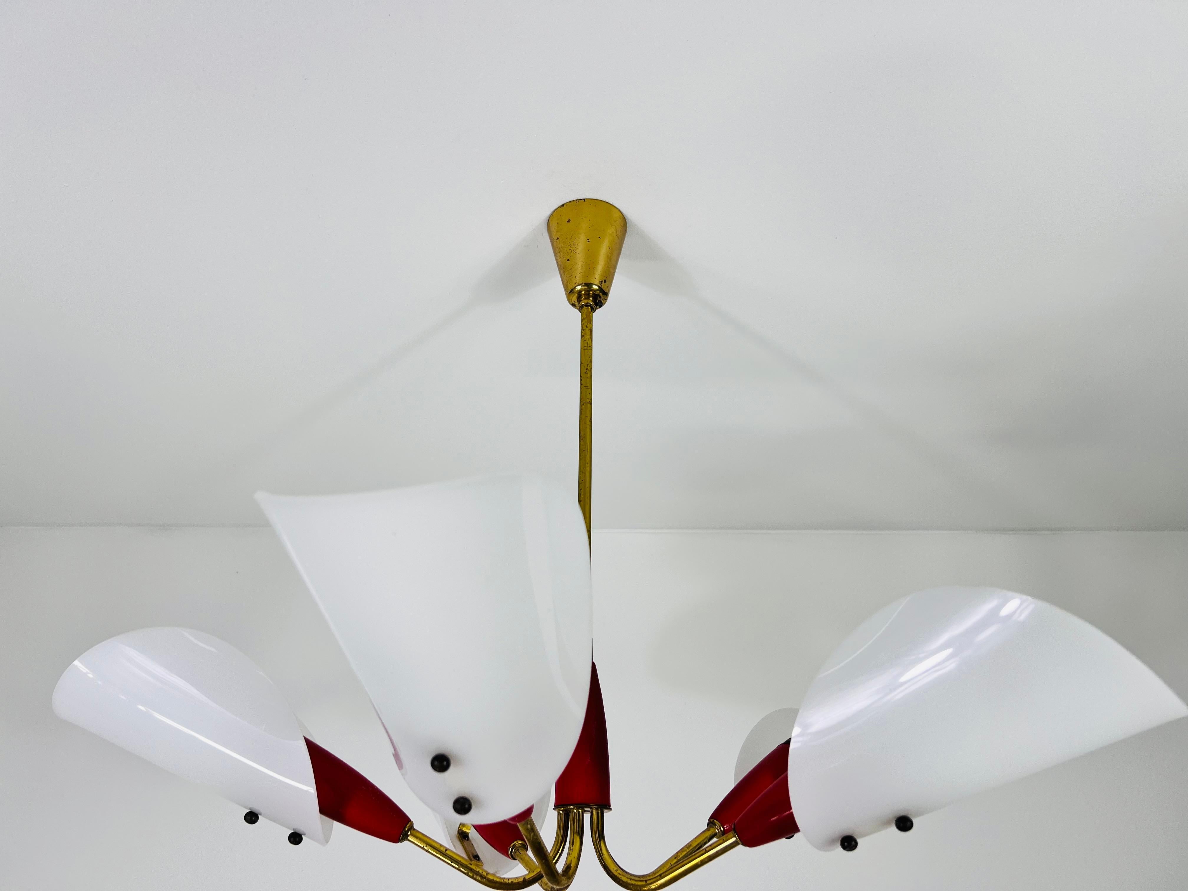 Italian Midcentury Brass 5-Arm Sputnik Chandelier, 1950s For Sale 6