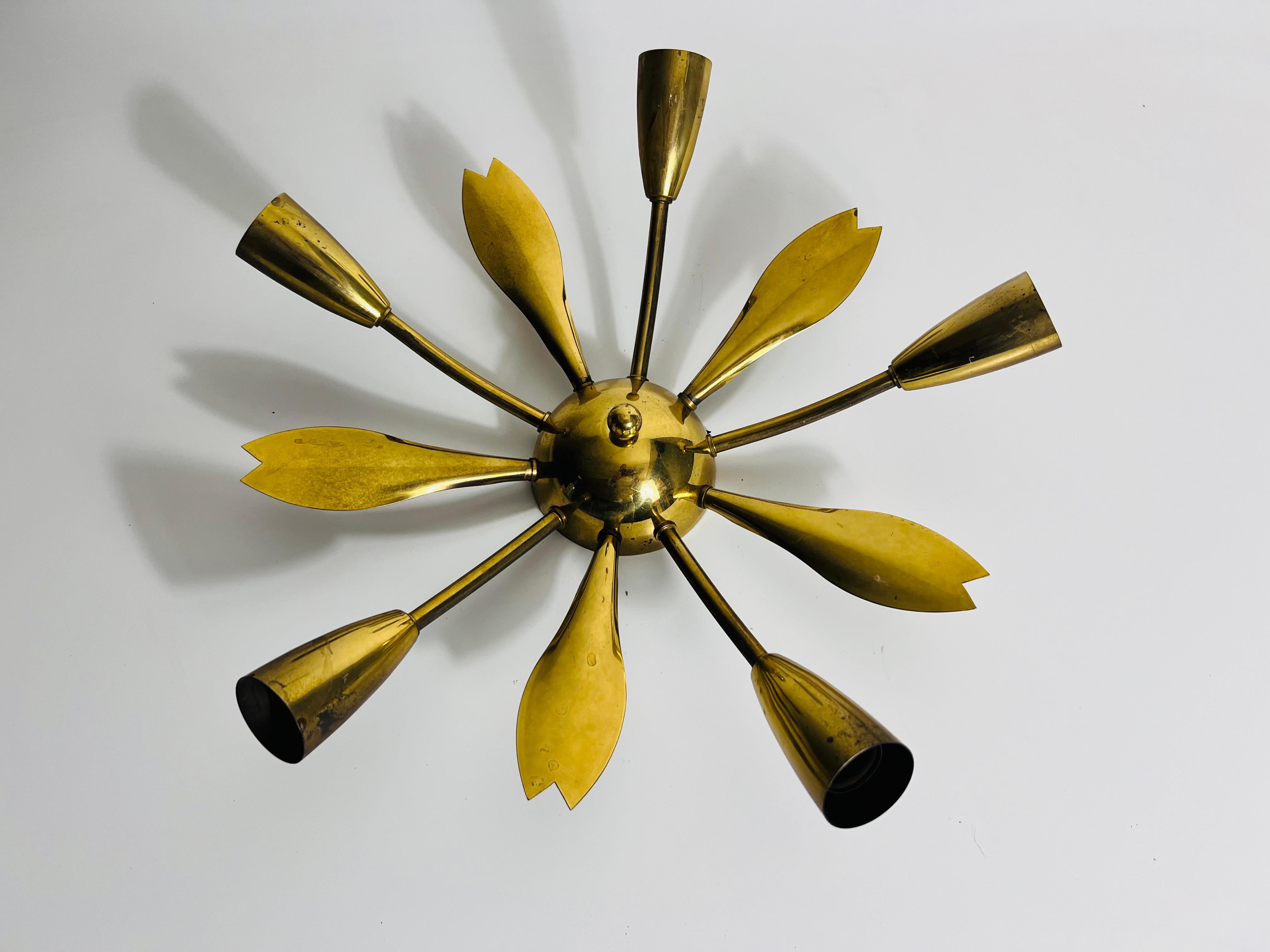 Mid-Century Modern Italian Midcentury Brass 5-Arm Sputnik Chandelier, 1950s For Sale