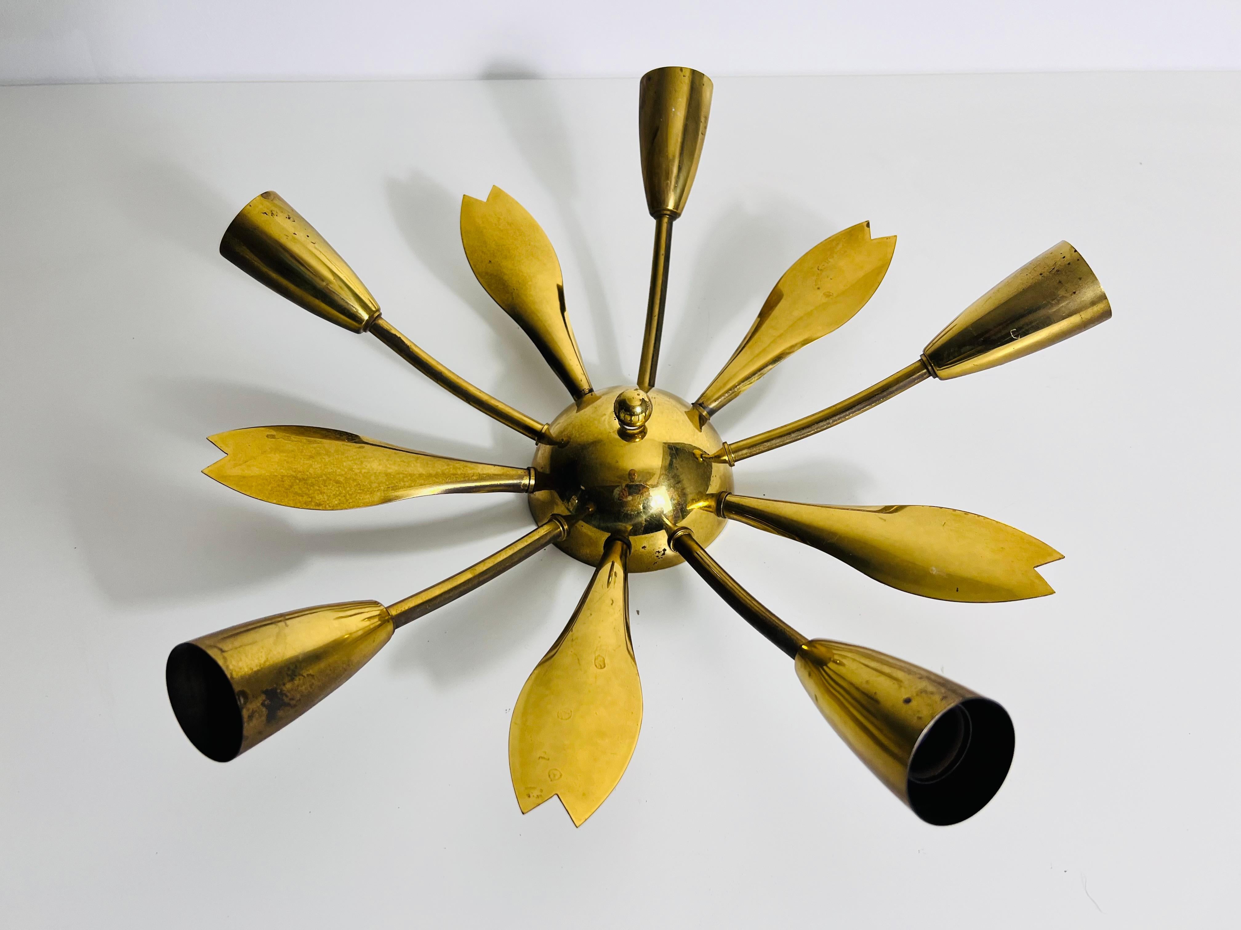 Mid-20th Century Italian Midcentury Brass 5-Arm Sputnik Chandelier, 1950s For Sale