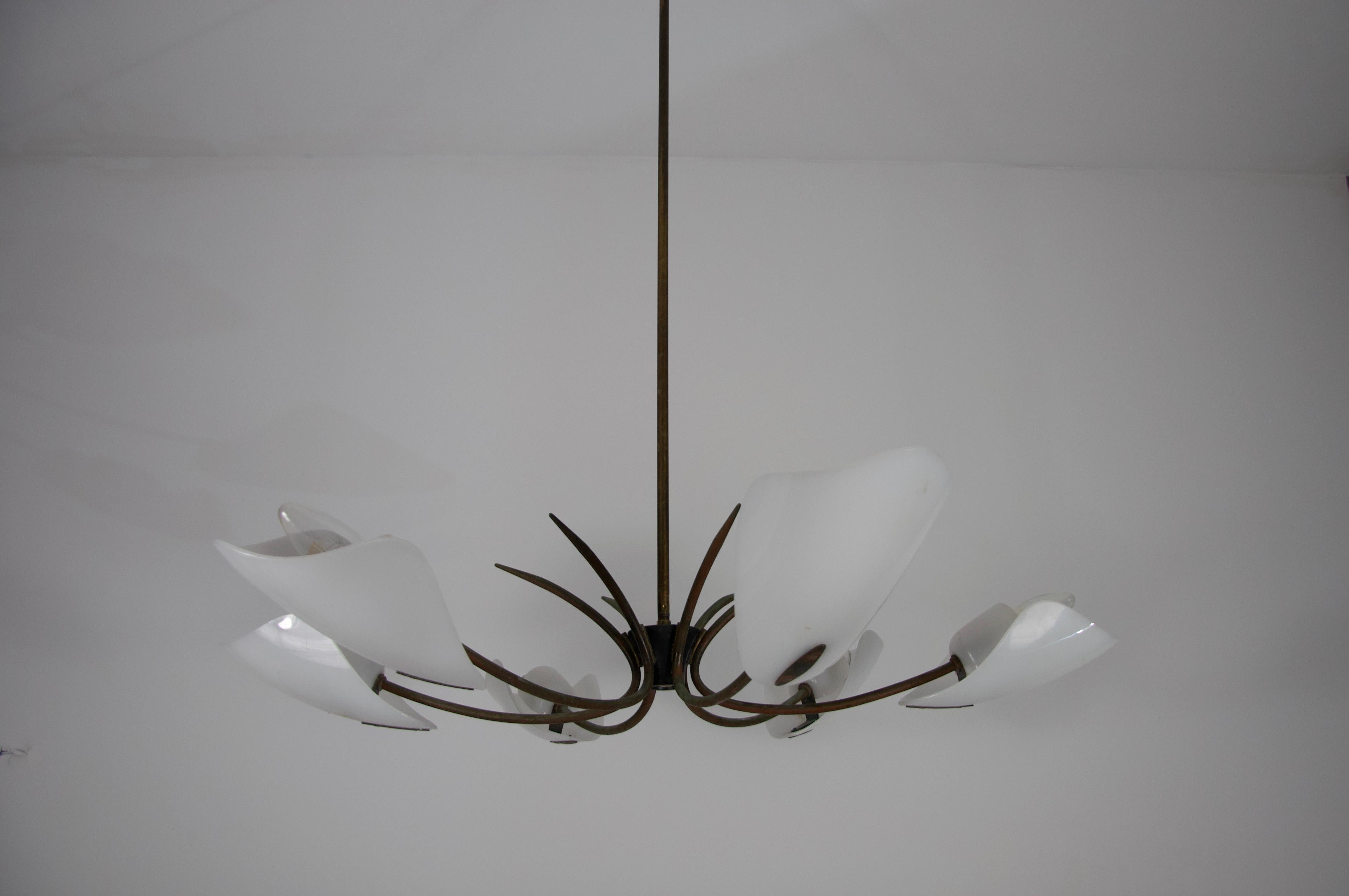 Italian Midcentury Brass 6-Arm Sputnik Chandelier, 1950s For Sale 2