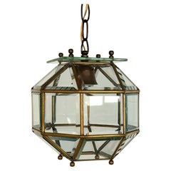 Italienische Mid-Century-Laterne oder Pendelleuchte aus Messing und geschliffenem Glas, 1960er Jahre