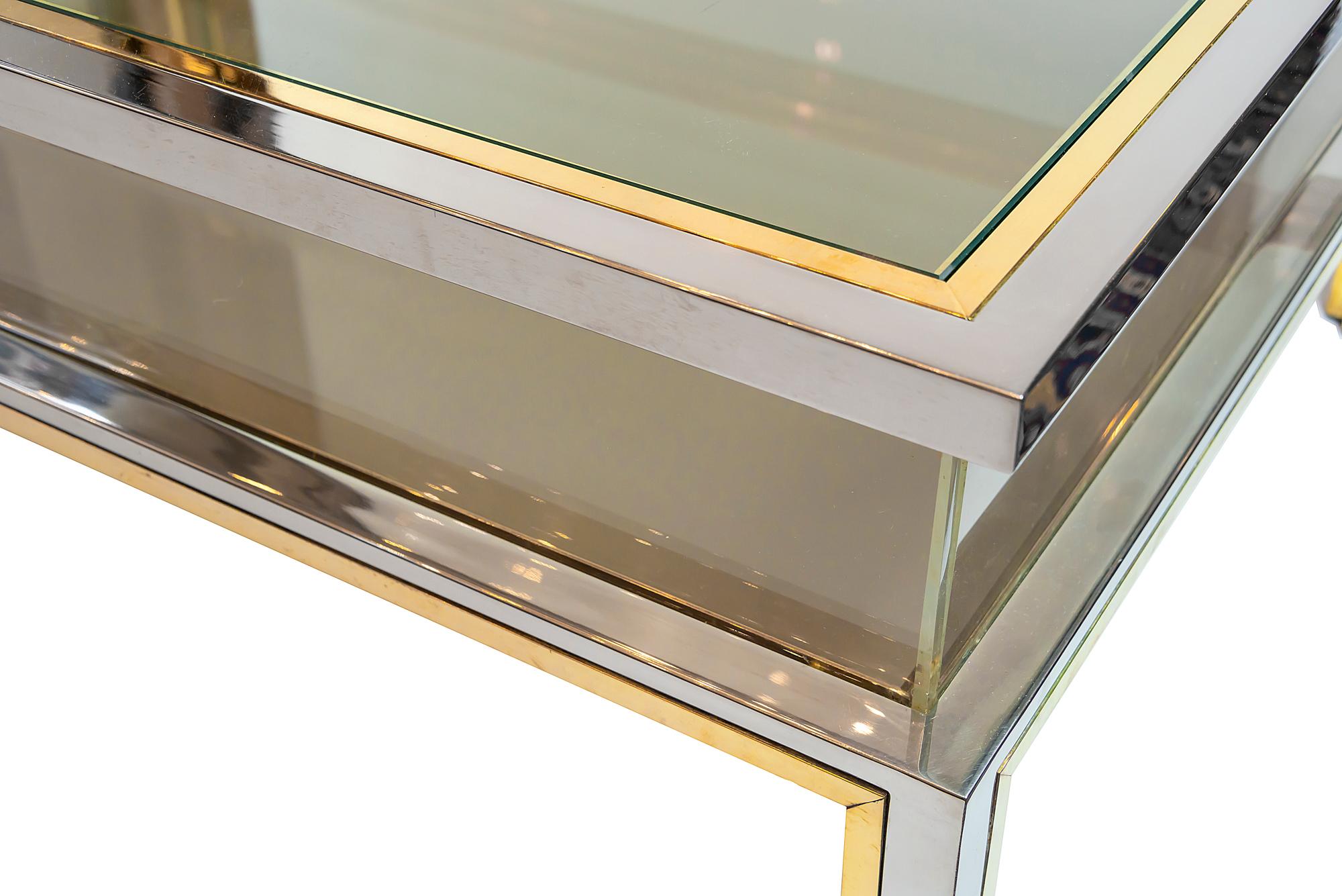 Italian Midcentury Brass and Glass Coffee Table, Showcase Signed Romeo Rega In Good Condition In Vilnius, LT