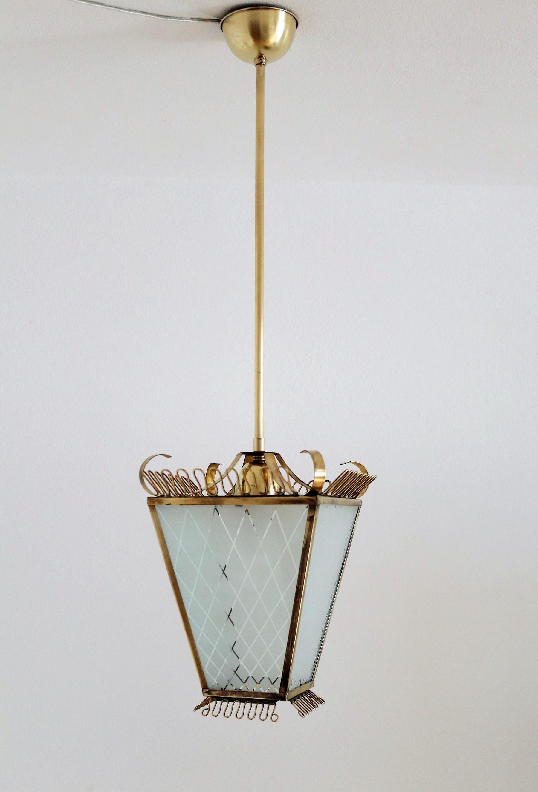 Mid-20th Century Italian Midcentury Brass and Glass Lantern or Pendant Lamp, 1950