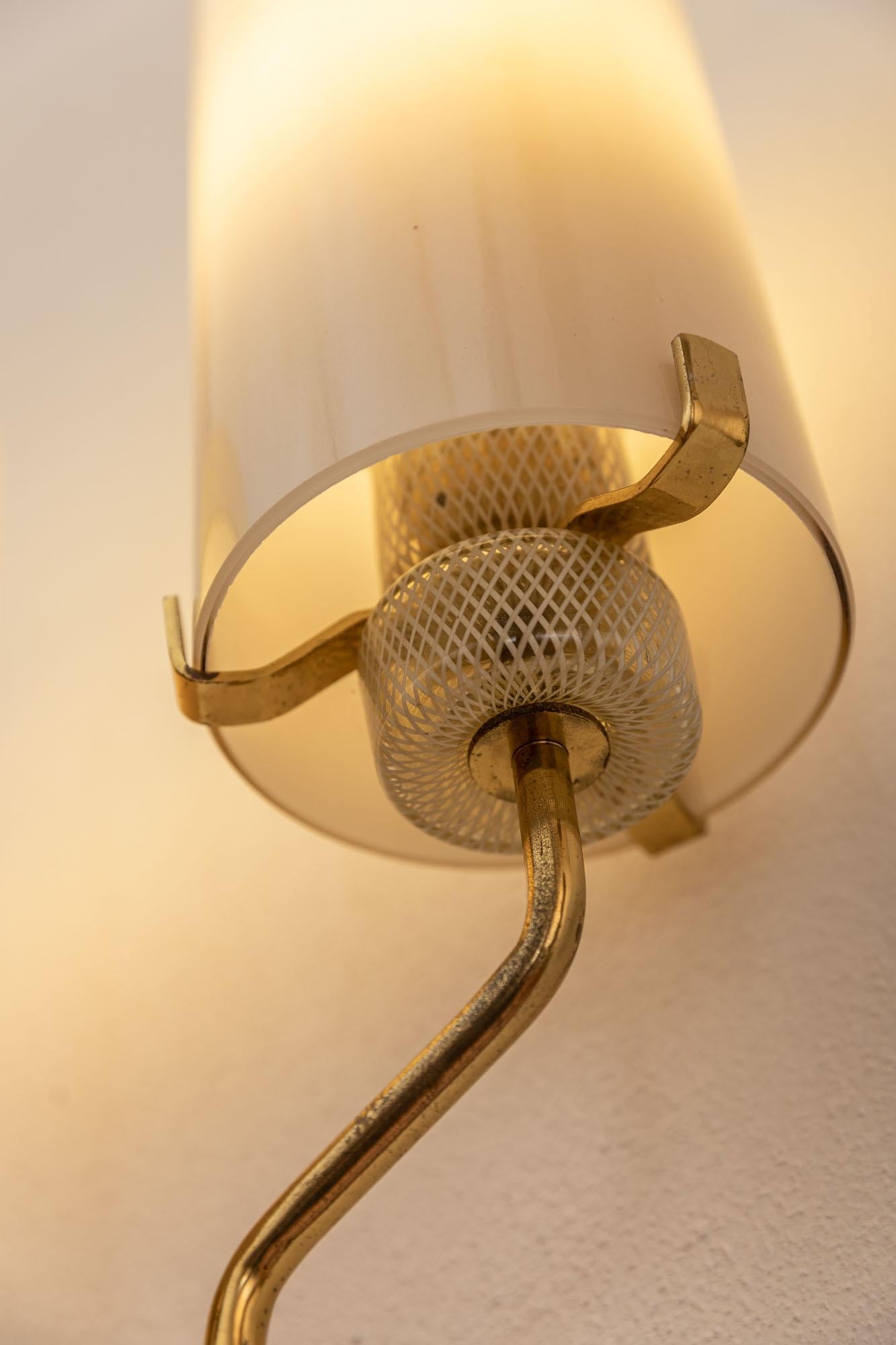 Italian Midcentury Brass and Murano Glass Wall Lights 8