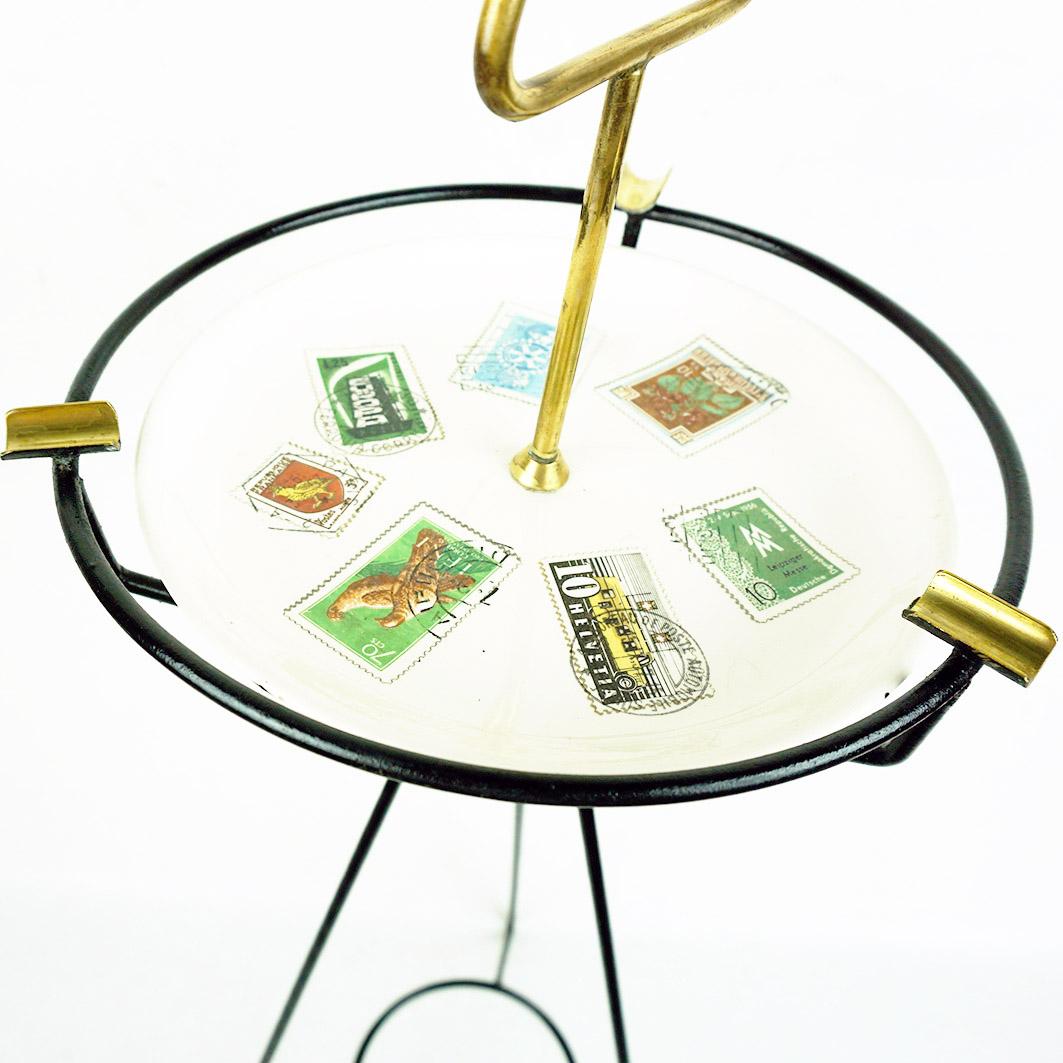 Italian Midcentury Brass, Metal and Ceramic Tripod Floor Ashtray In Good Condition For Sale In Vienna, AT
