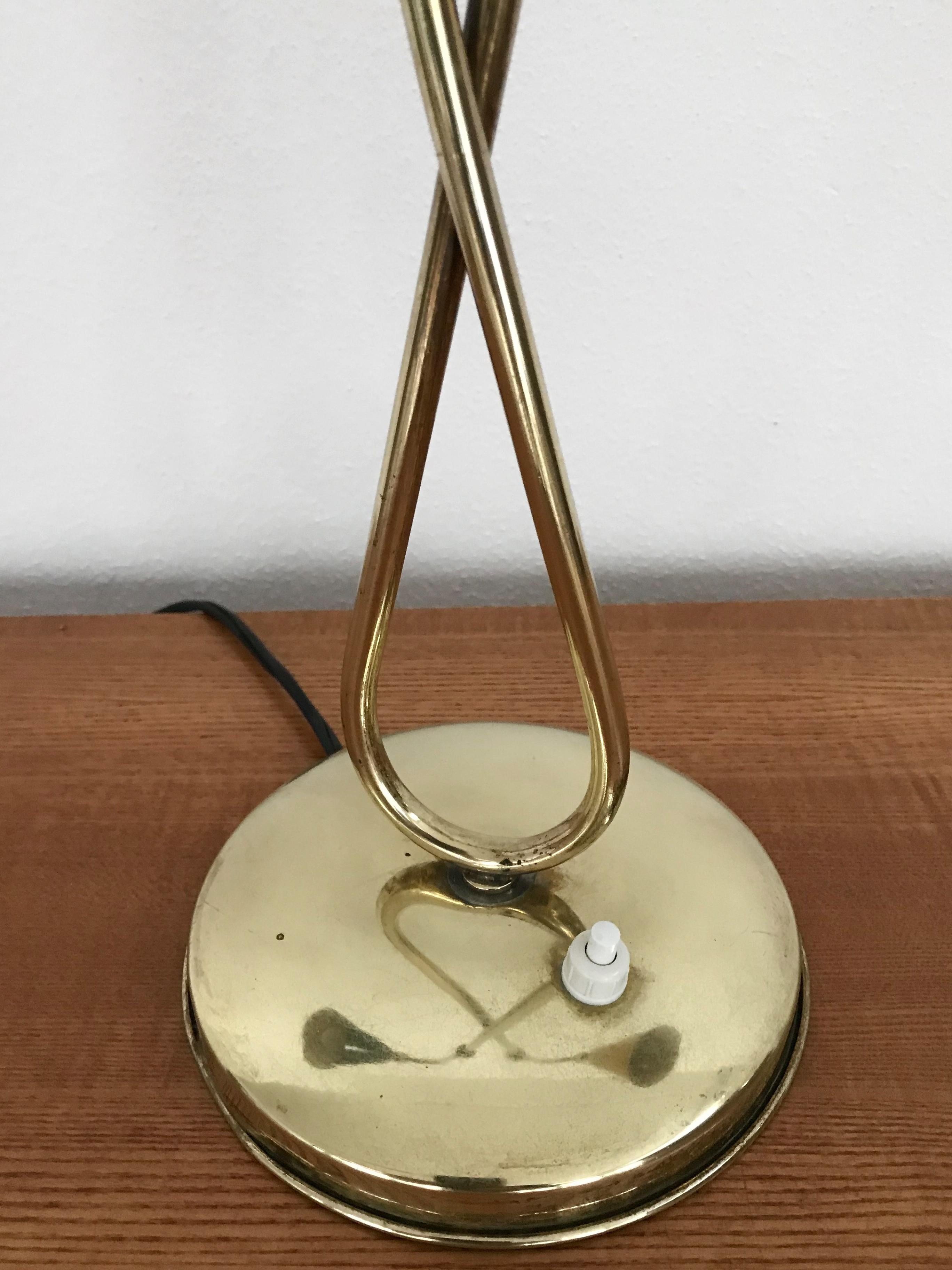 Italian Midcentury Brass Metal Black Yellow Table Lamp 1950s For Sale 9