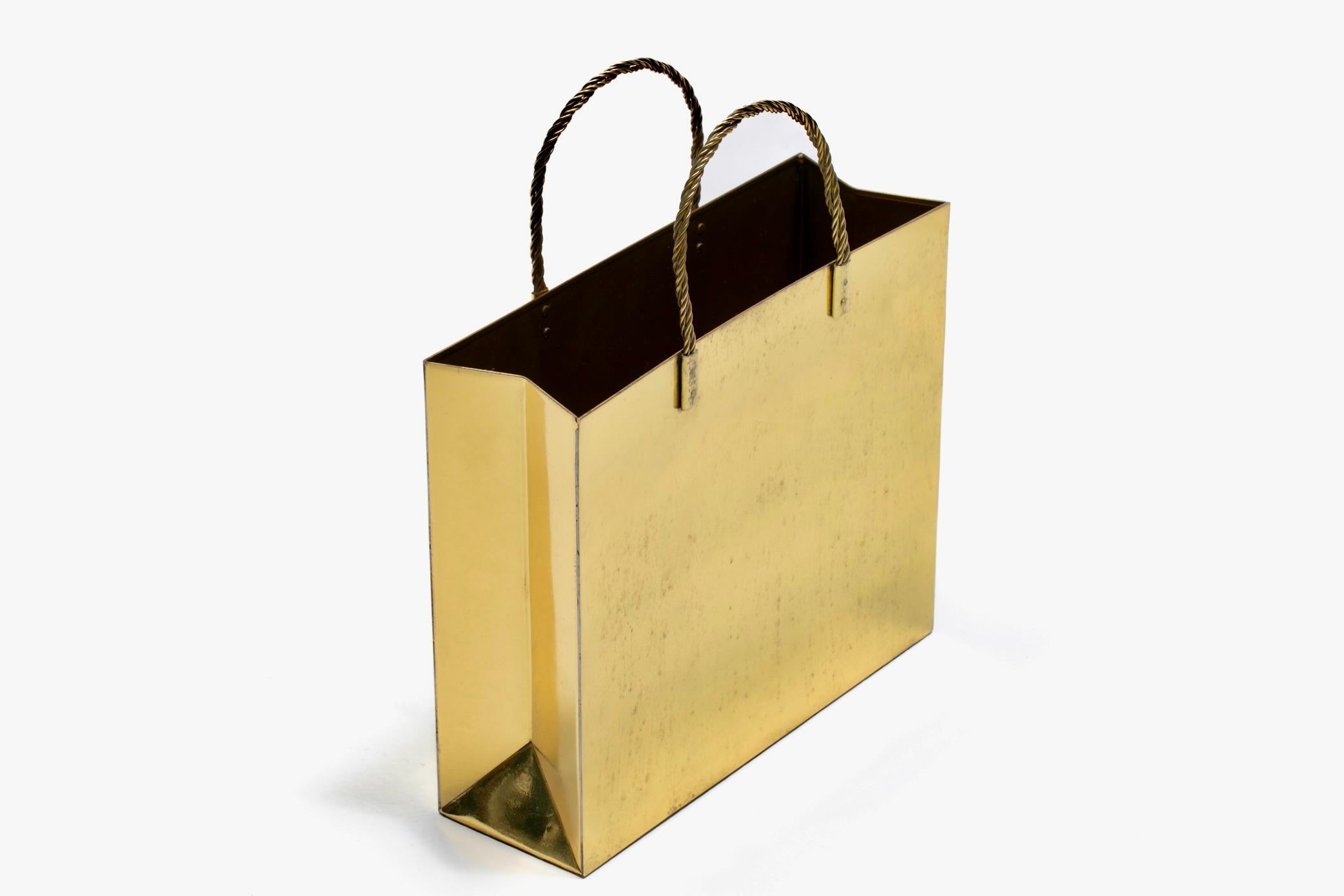 Italienische Messing-Einkaufstasche aus der Jahrhundertmitte in der Art von Gio Ponti um 1970 im Zustand „Gut“ im Angebot in Saint Louis, MO