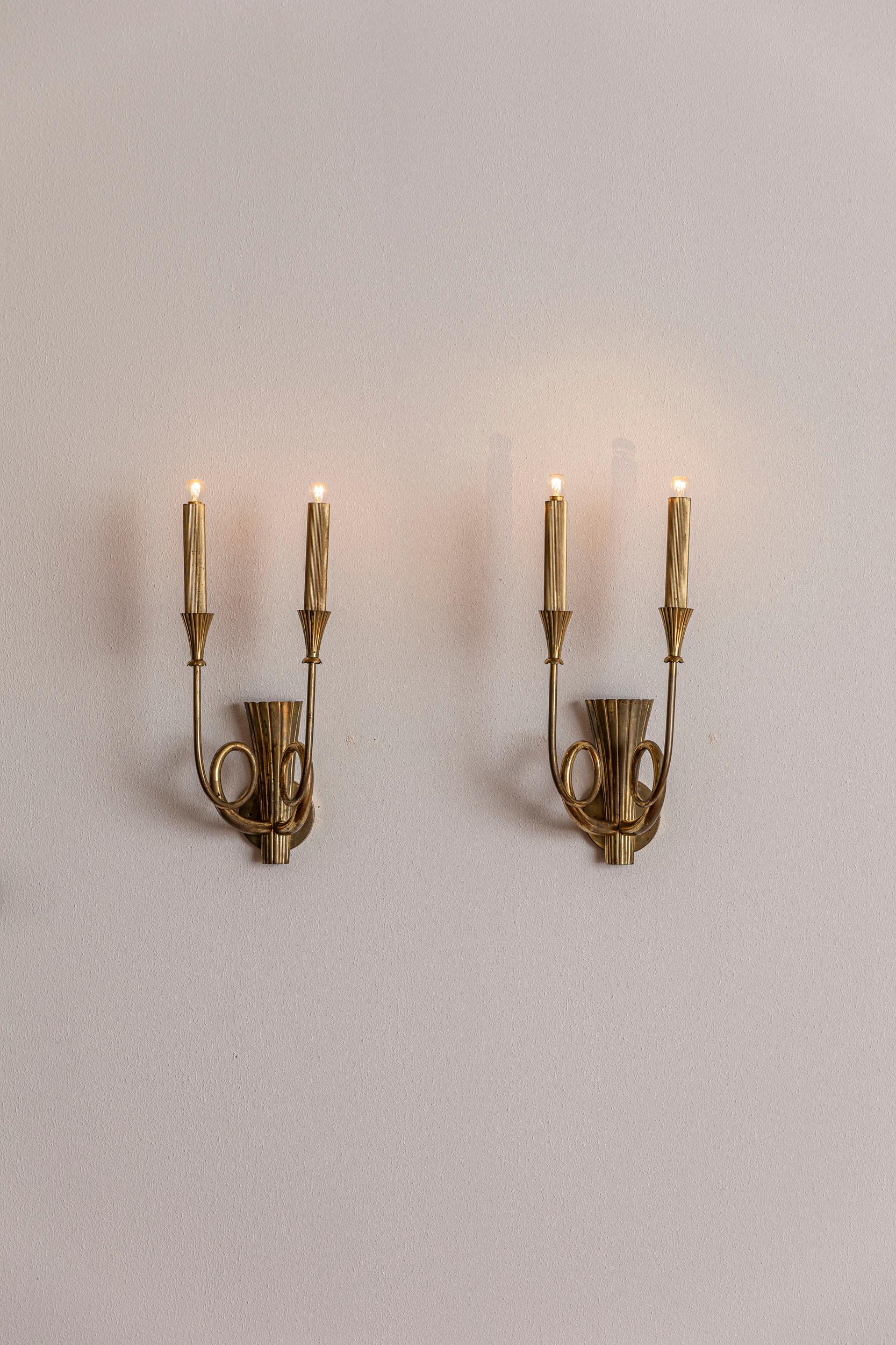 Italian Midcentury Brass Wall Lights 2