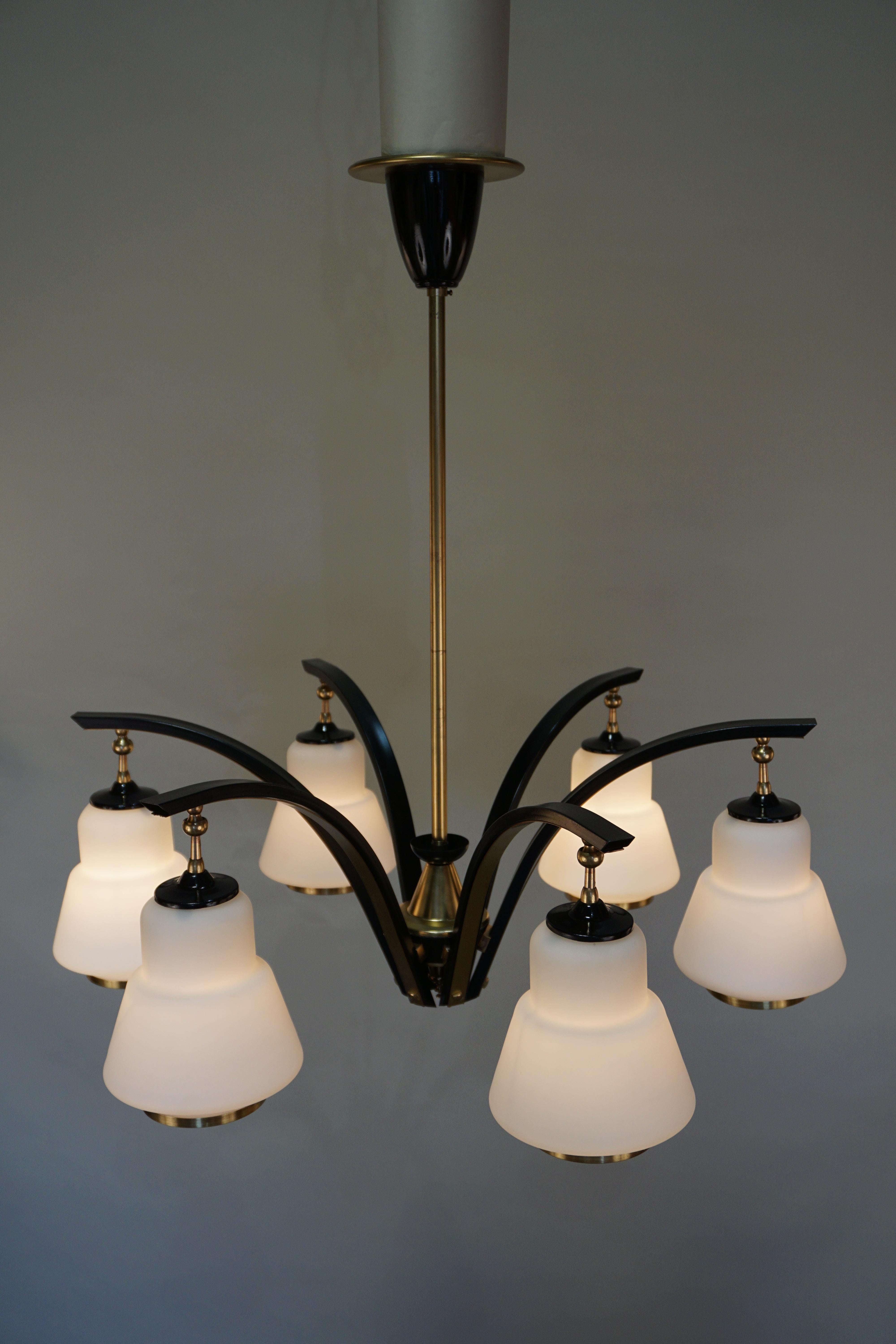 Italian Midcentury Bronze and Glass Chandelier For Sale 2