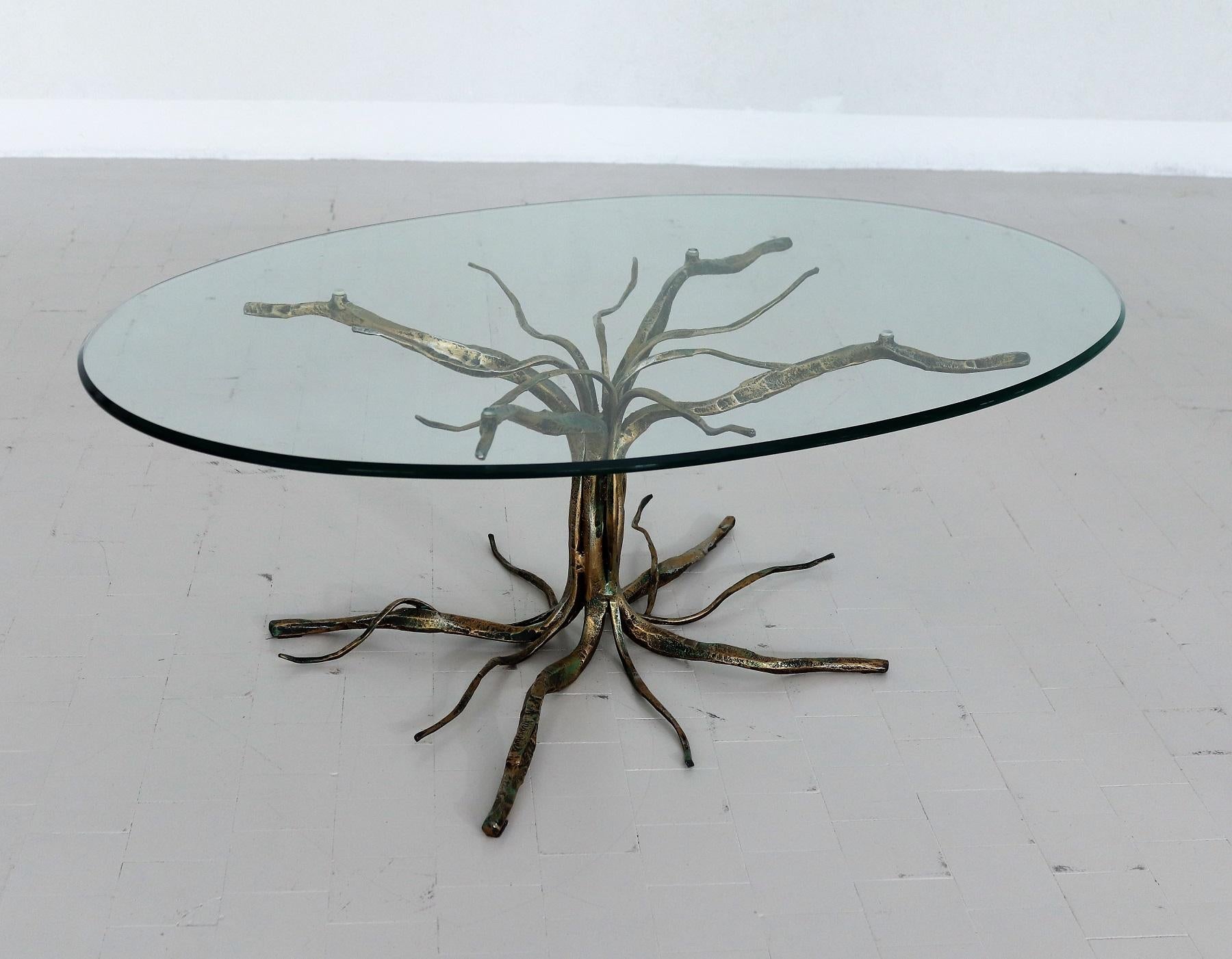 Italian Brutalist Coffee Table in Tree Shape by Salvino Marsura 1960s For Sale 9