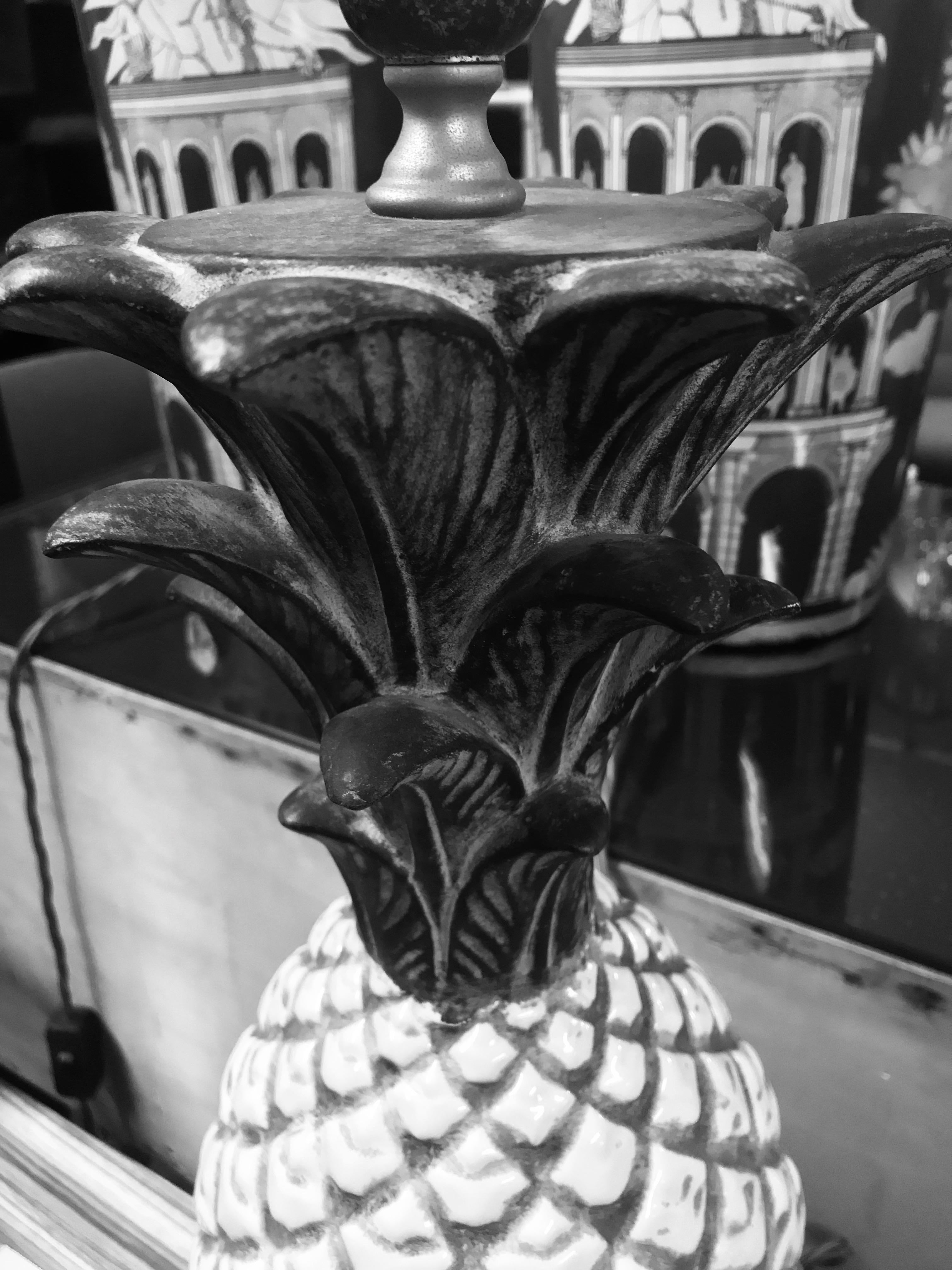 Mid-20th Century Italian Midcentury Ceramic Pineapple Lamp