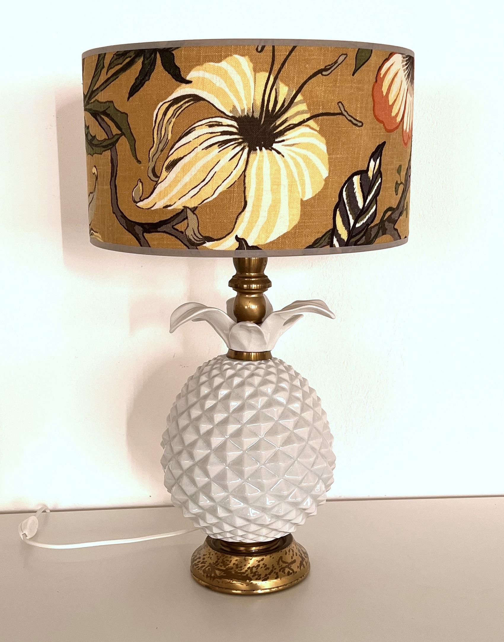 Mid-Century Modern Italian Midcentury Ceramic Table lamp with new Lampshade, 1970s For Sale