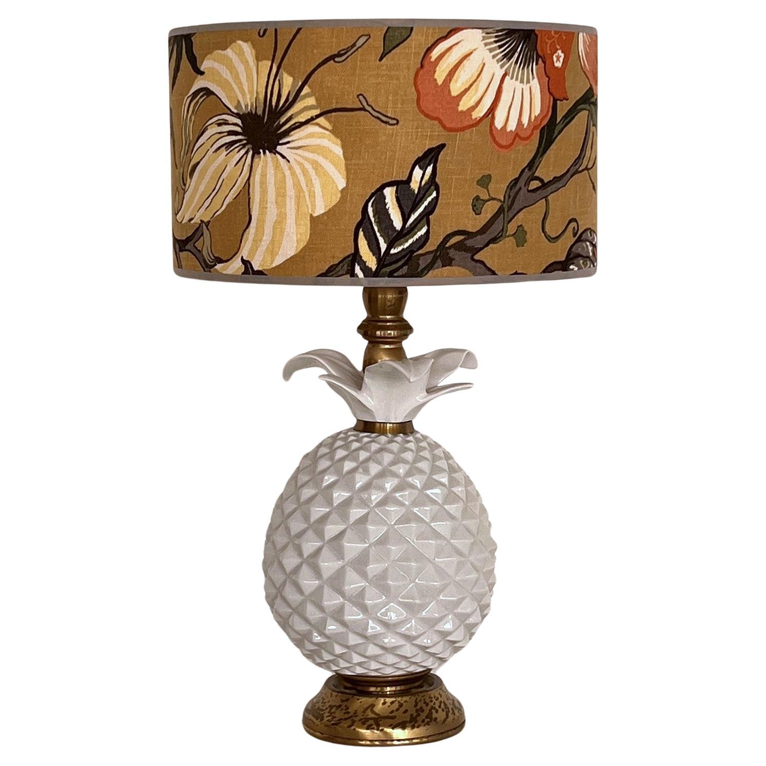 Italian Midcentury Ceramic Table lamp with new Lampshade, 1970s For Sale