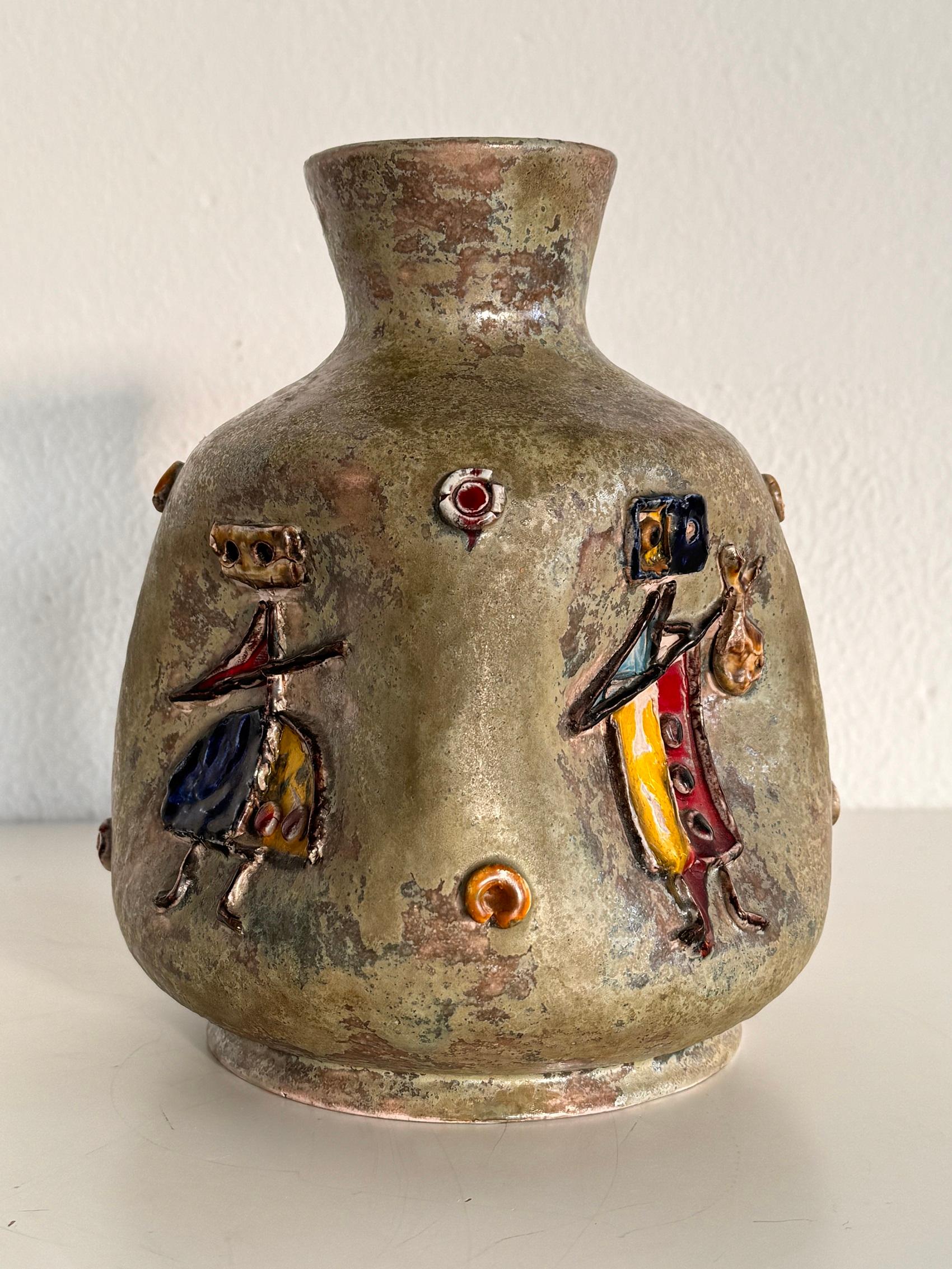 Fatto a mano Vaso in ceramica italiano del Medioevo di Umberto Zannoni, Faenza, anni '50 in vendita