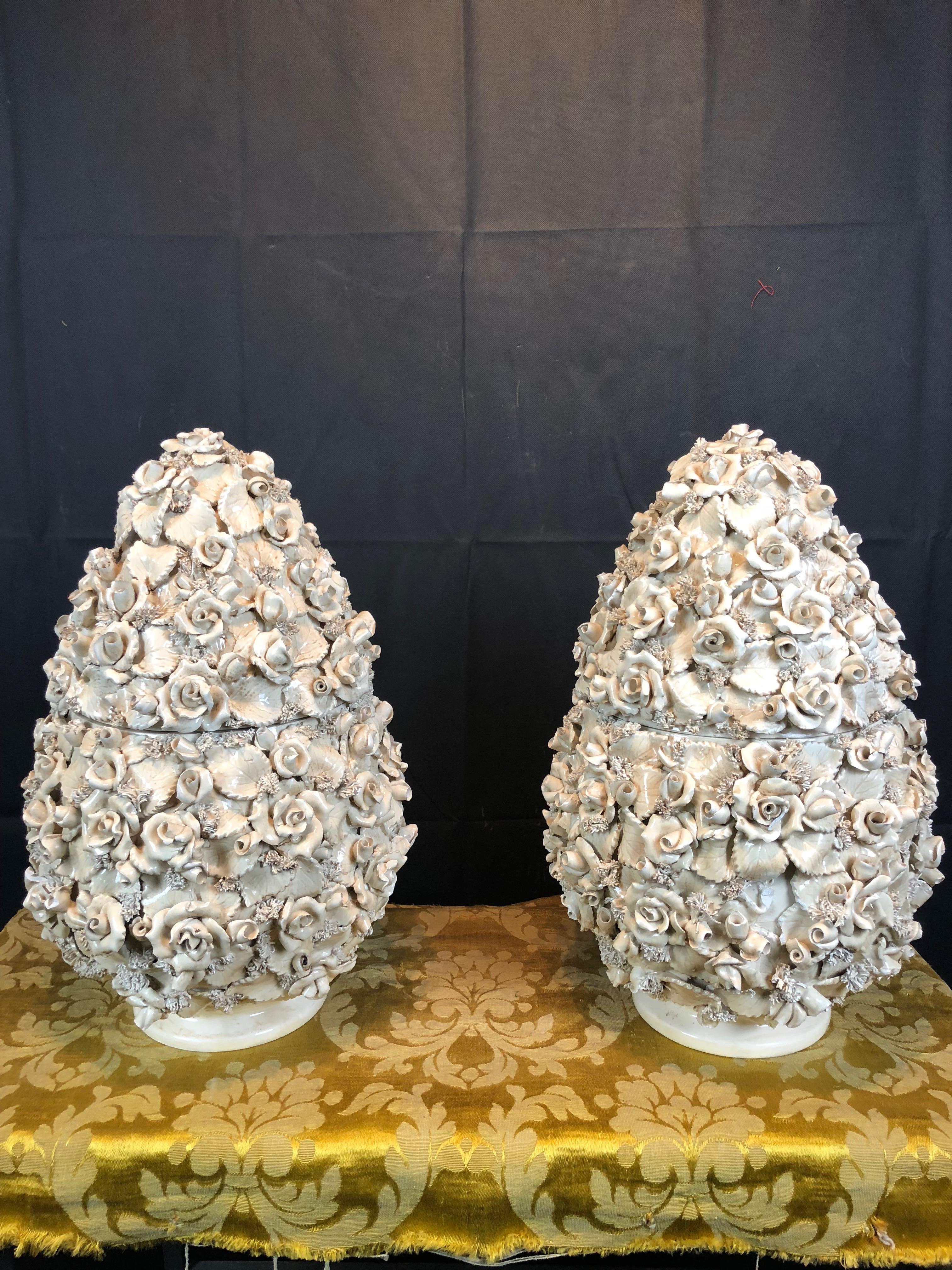 Italian Midcentury Ceramics Vases in Ivory White For Sale 5
