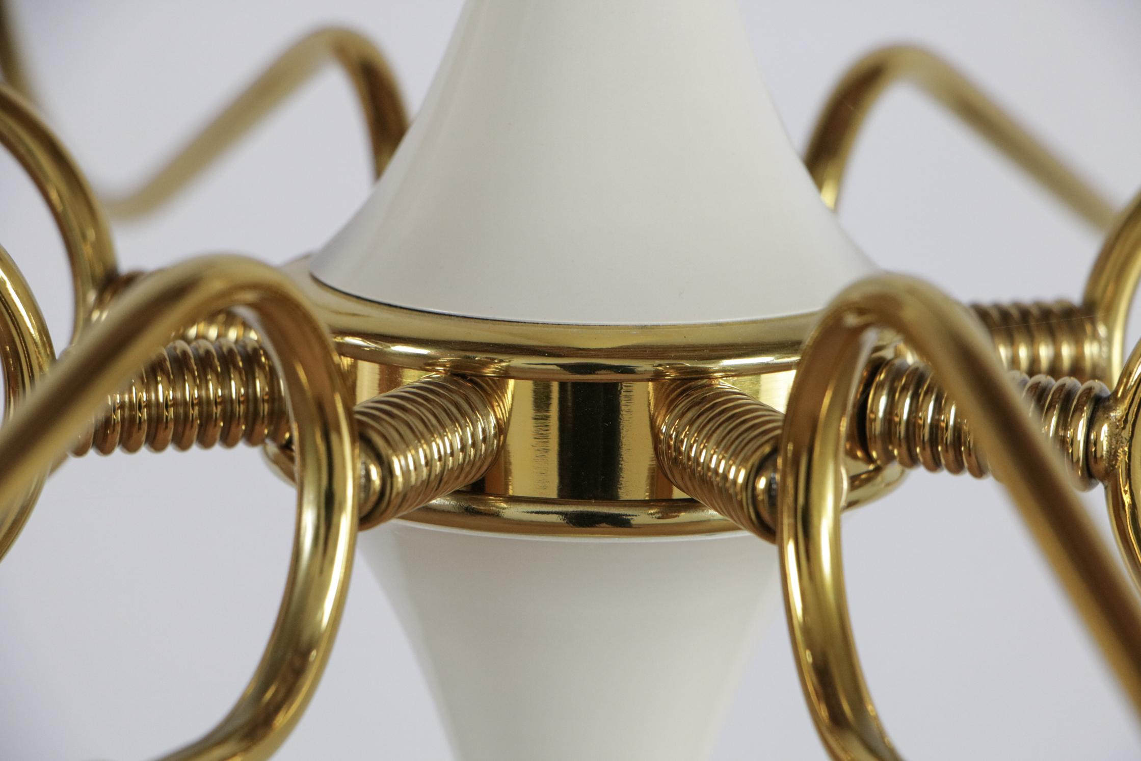 Italian MidCentury Chandelier, 8 Lights, Gold, Ivory Color, Fontana Arte style For Sale 1