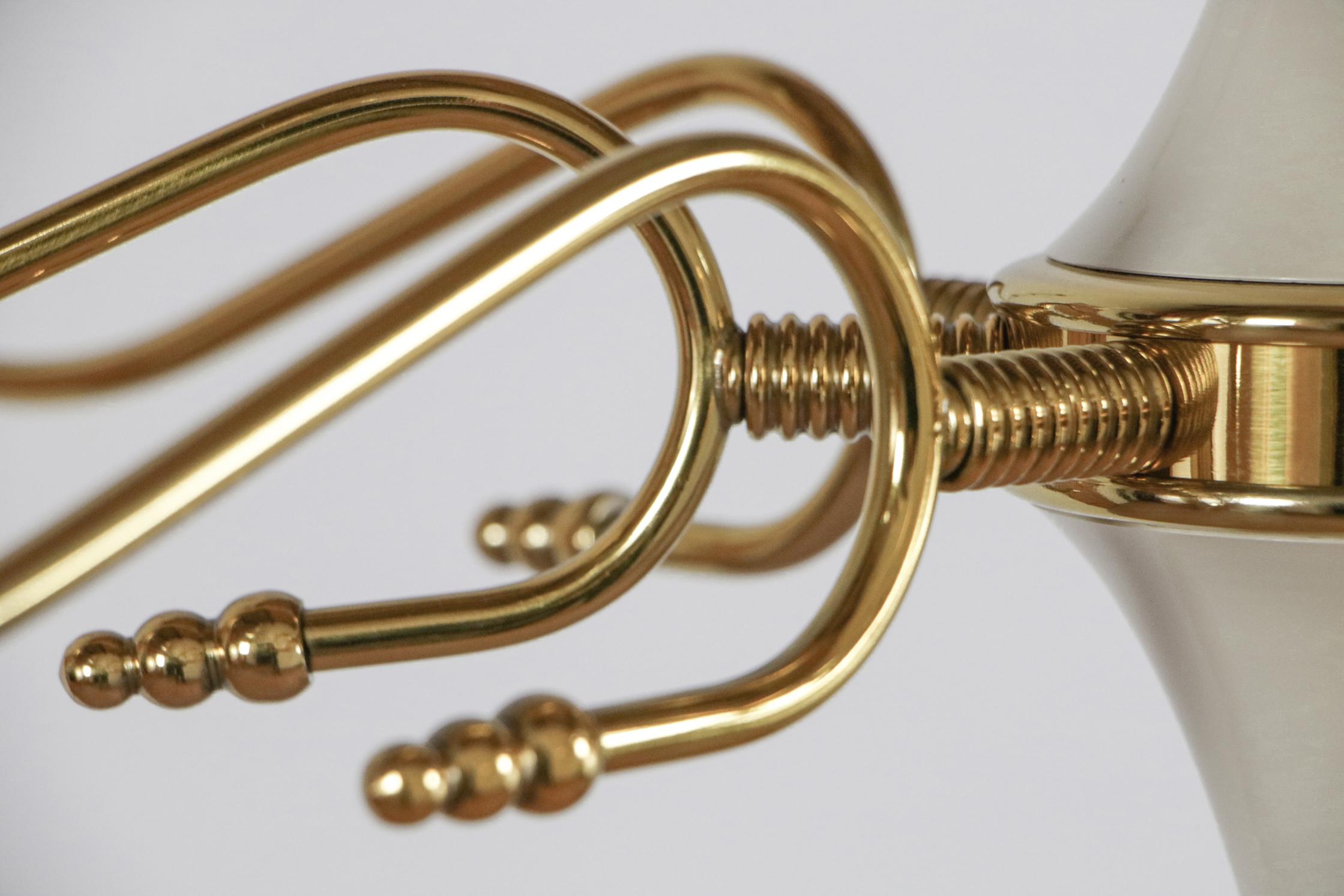 Italian MidCentury Chandelier, 8 Lights, Gold, Ivory Color, Fontana Arte style For Sale 2