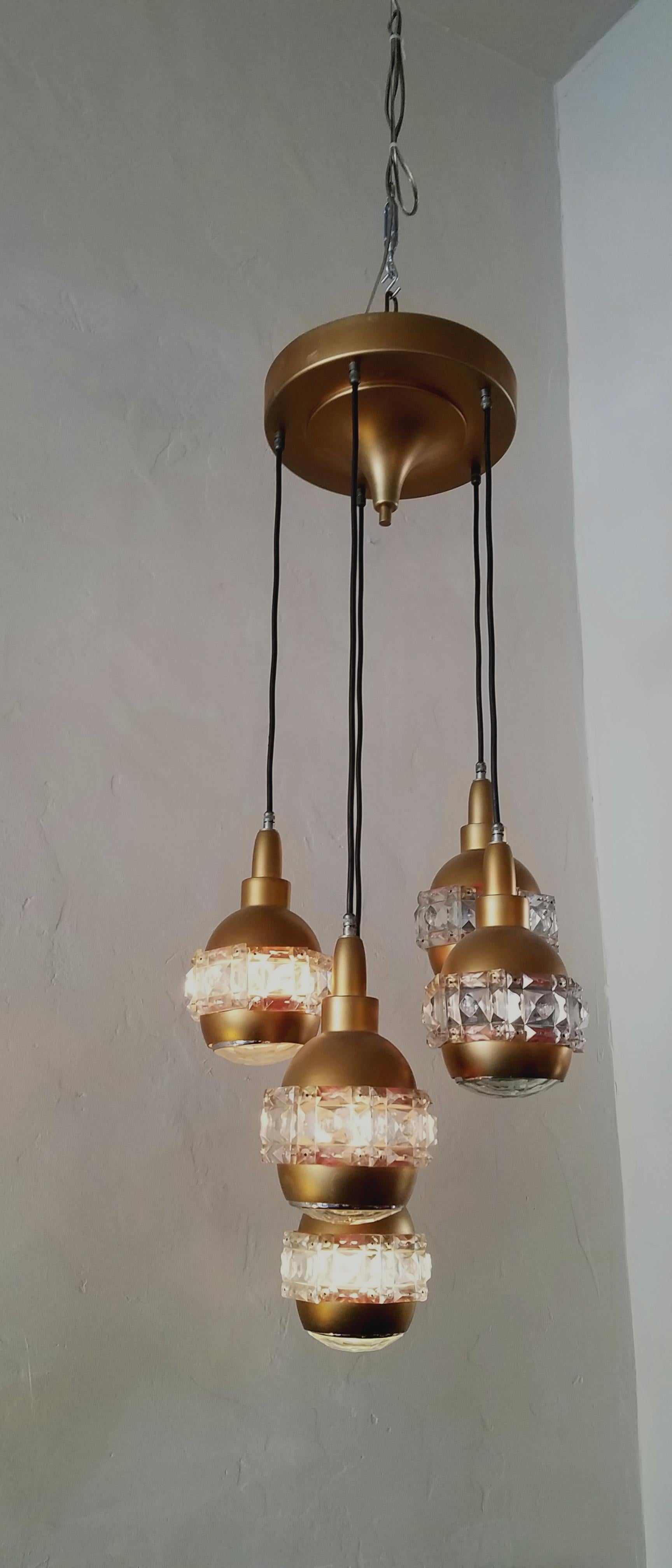 Italian Midcentury Chandelier Attributed to O'luce In Good Condition For Sale In Los Angeles, CA