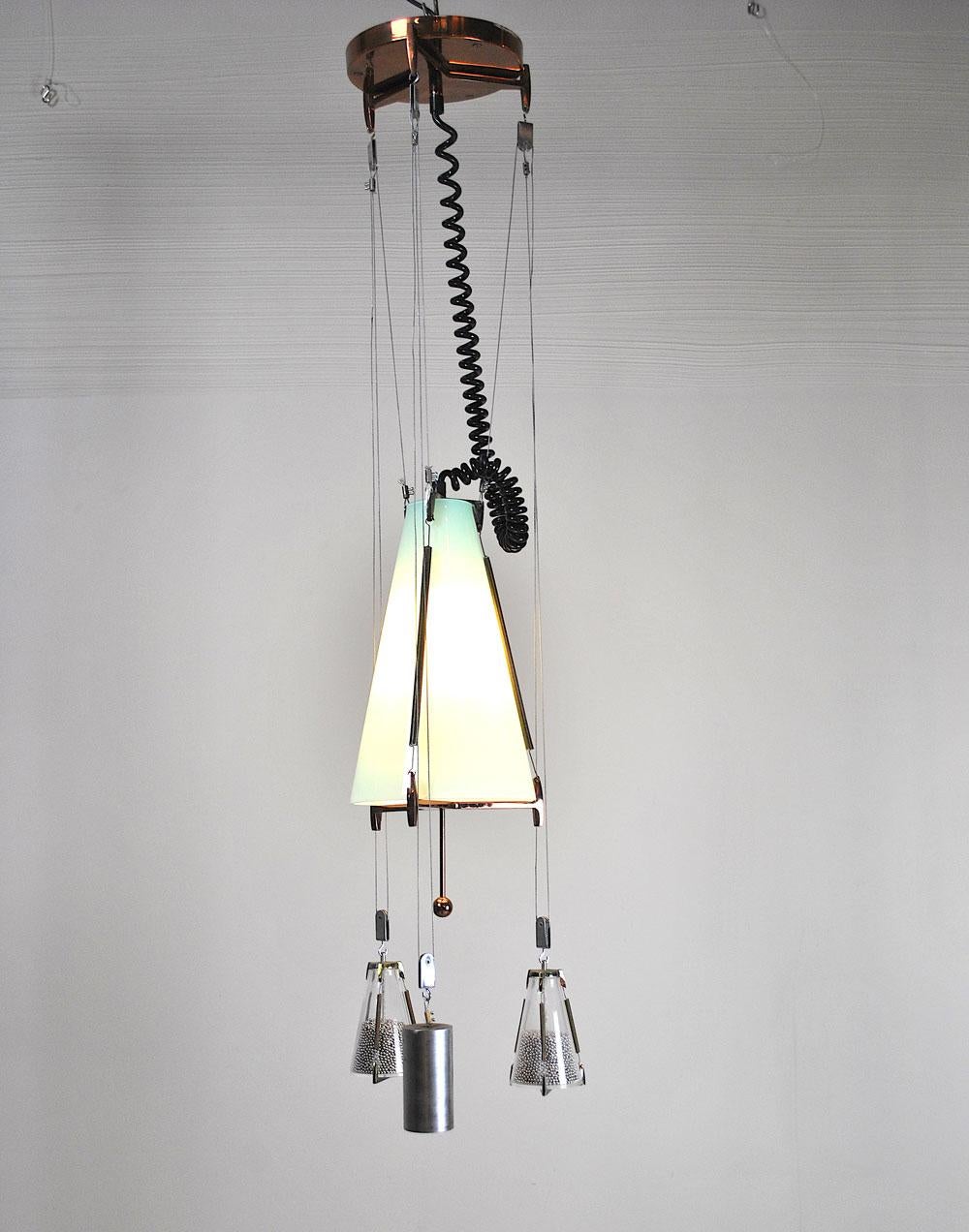 Italian Midcentury Chandelier in the Atomic Style from the 1950s In Good Condition For Sale In bari, IT