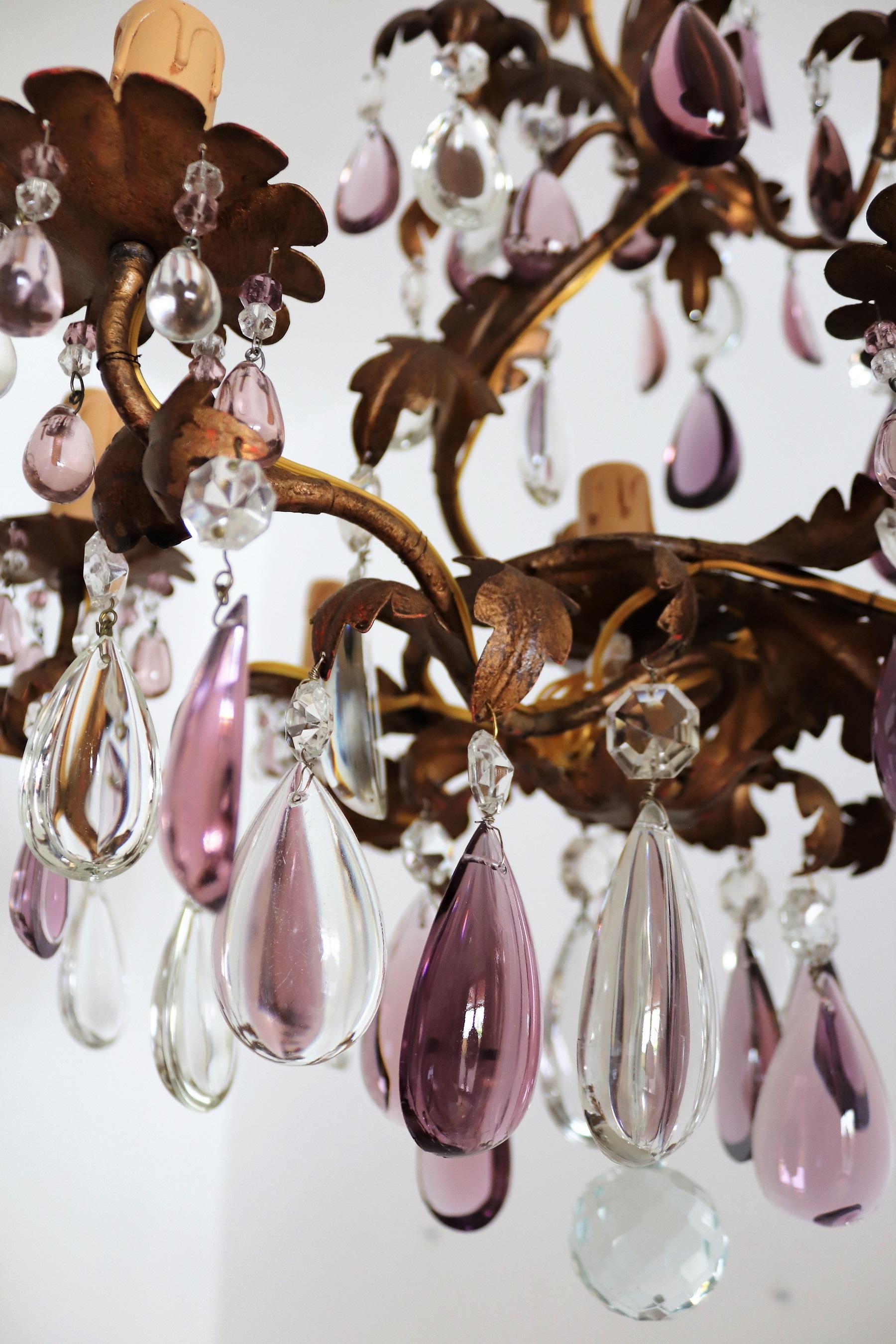 Italian Midcentury Chandelier with Antique Purple Murano Crystal Glass Drops In Good Condition In Morazzone, Varese