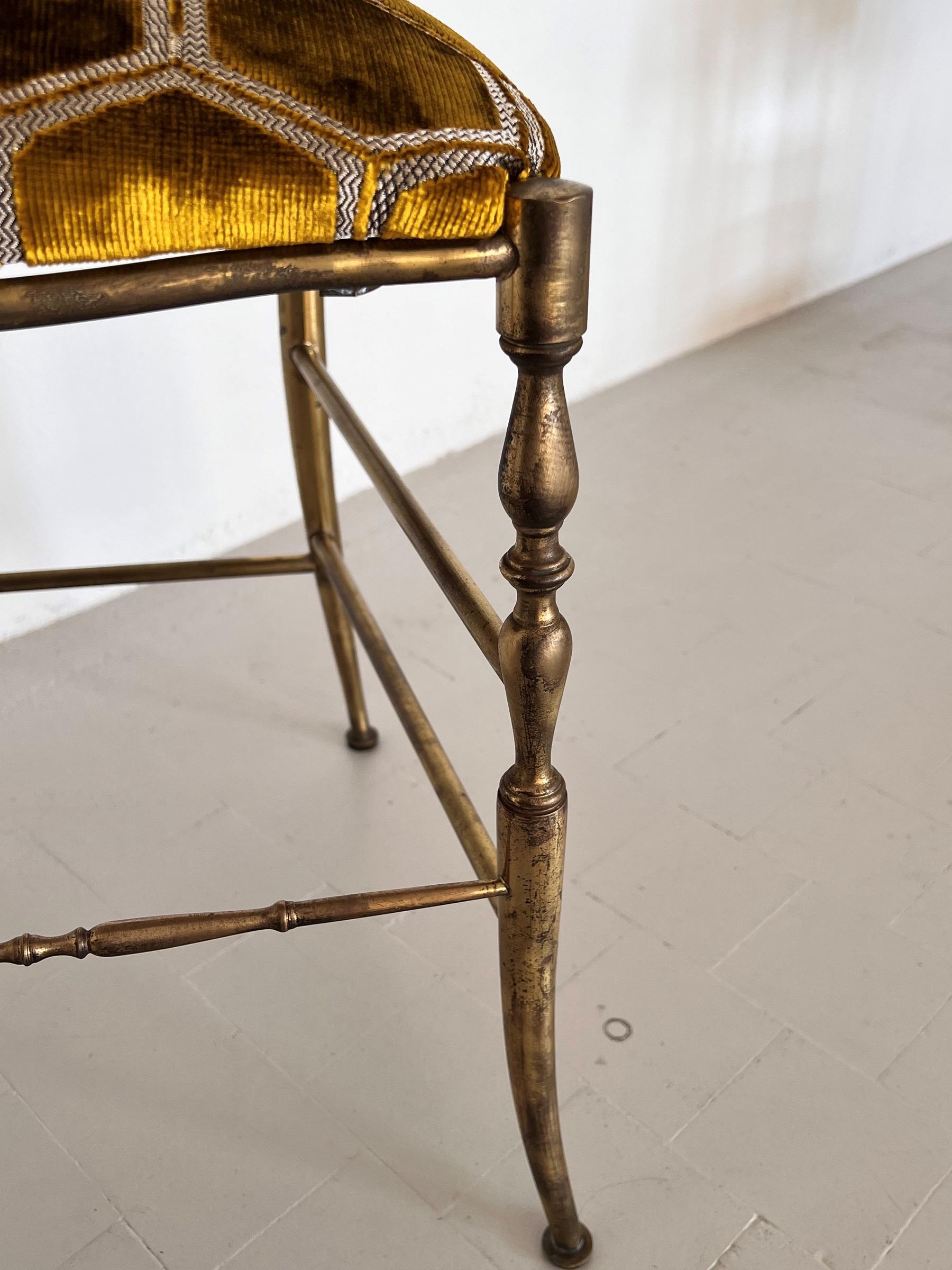 Italian Mid-Century Chiavari Chair in Full Brass with New Upholstery, 1970s For Sale 7