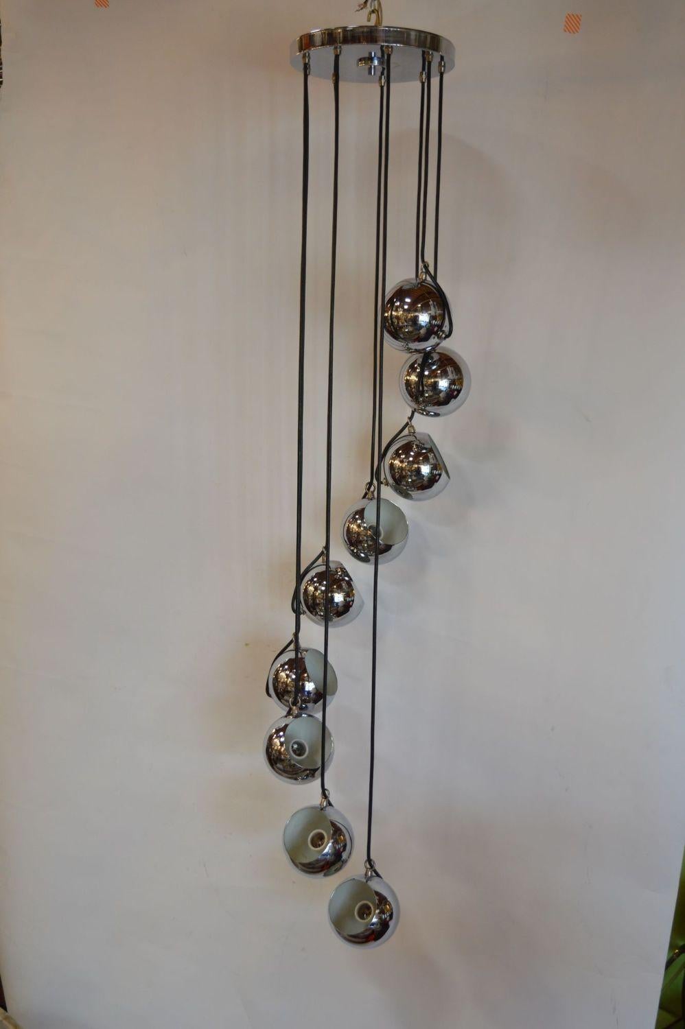 Italian Midcentury Chrome Cascading Style Chandelier by Gino Sarfatti In Good Condition For Sale In Los Angeles, CA