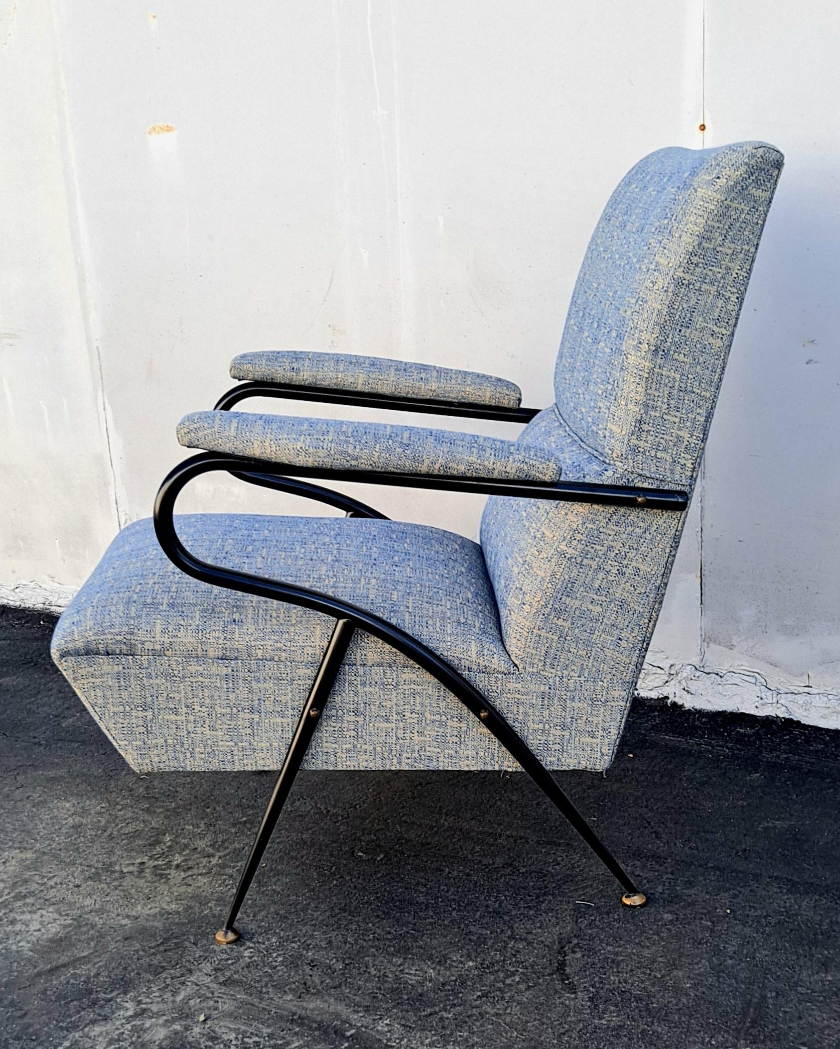 Italian Midcentury Club Chair  In Good Condition For Sale In Los Angeles, CA
