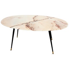 Italian Midcentury Coffee Table with Pink Marble and Brass Feet, 1950s